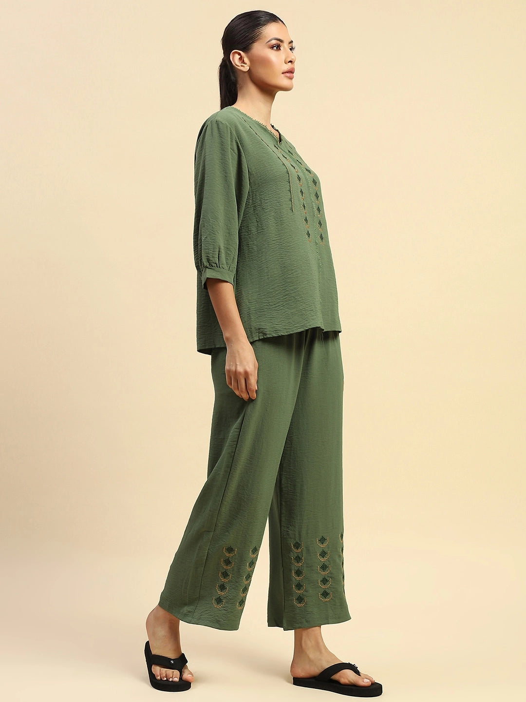 Green Rayon Relaxed Fit Nightsuit - Global Republic