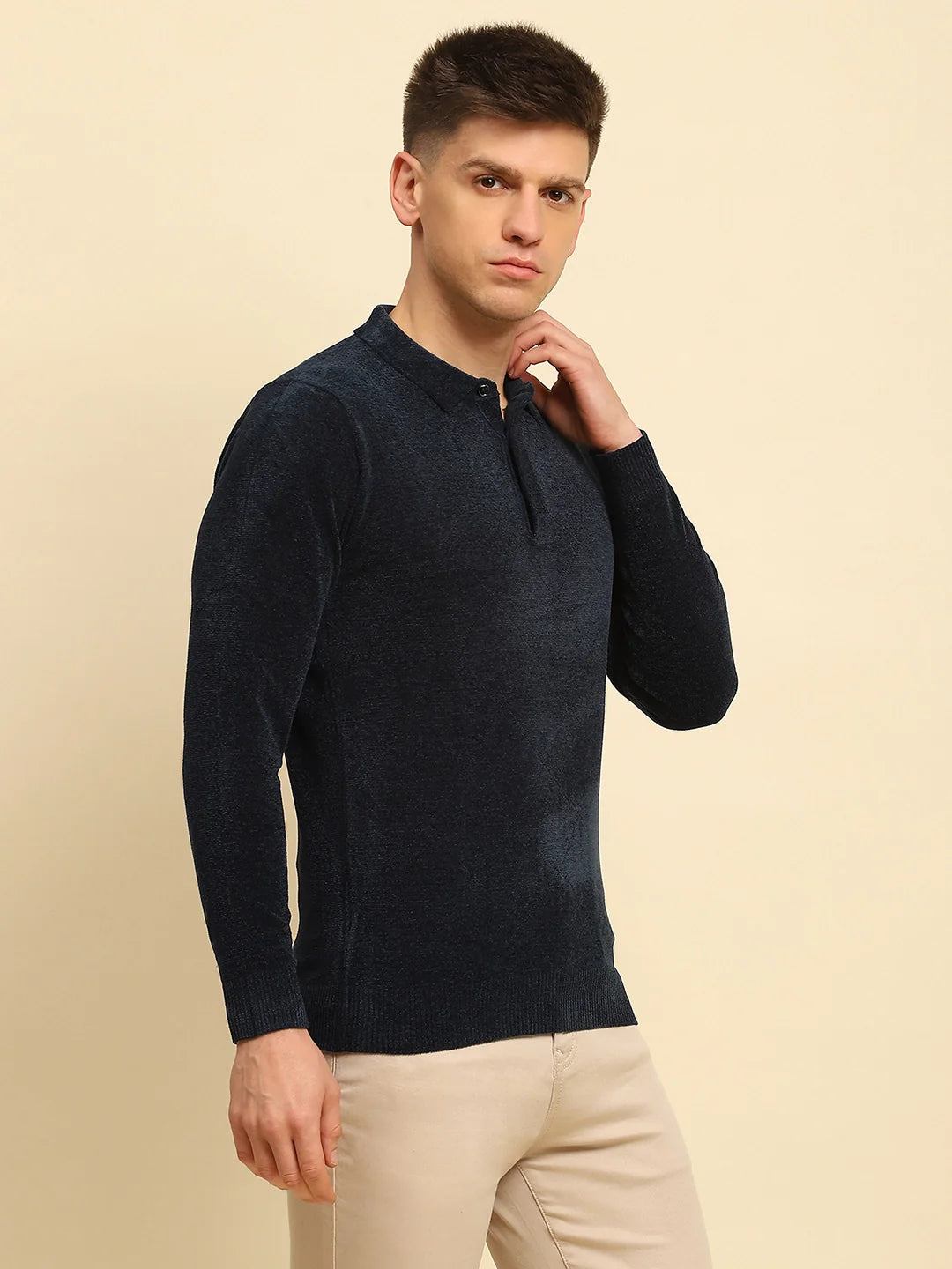Navy Blue Velvet Blend Solid Regular Fit Pullover - Global Republic