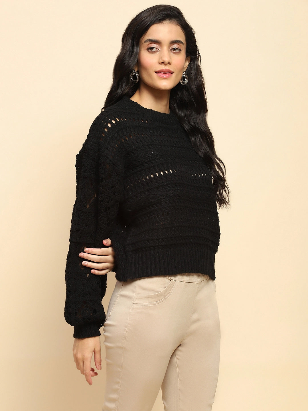 Black Relaxed Fit Pullover - Global Republic