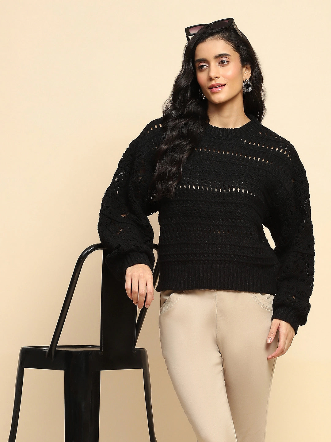 Black Relaxed Fit Pullover - Global Republic