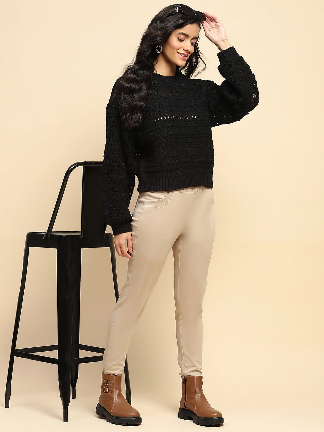 Black Relaxed Fit Pullover - Global Republic