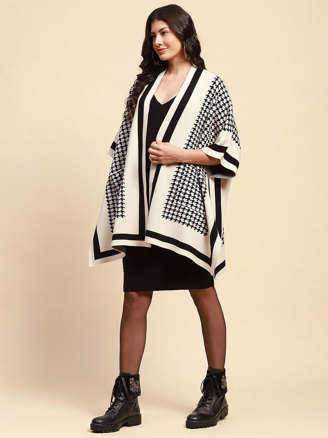 Off White Viscose Loose Winter Shrug - Global Republic
