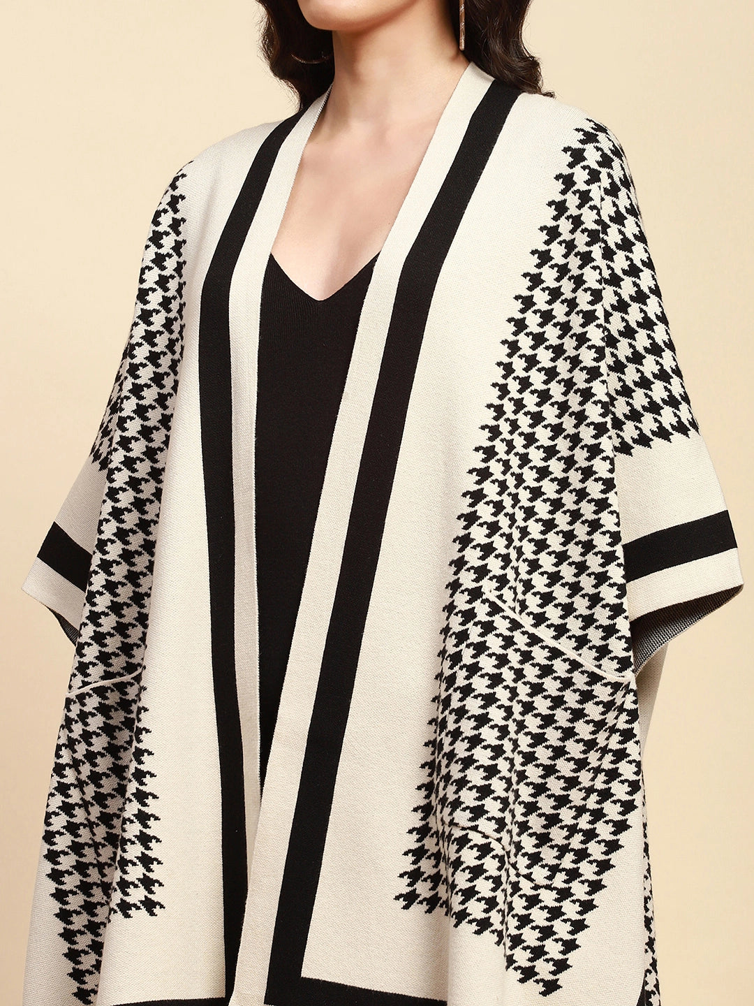 Off White Viscose Loose Winter Shrug - Global Republic