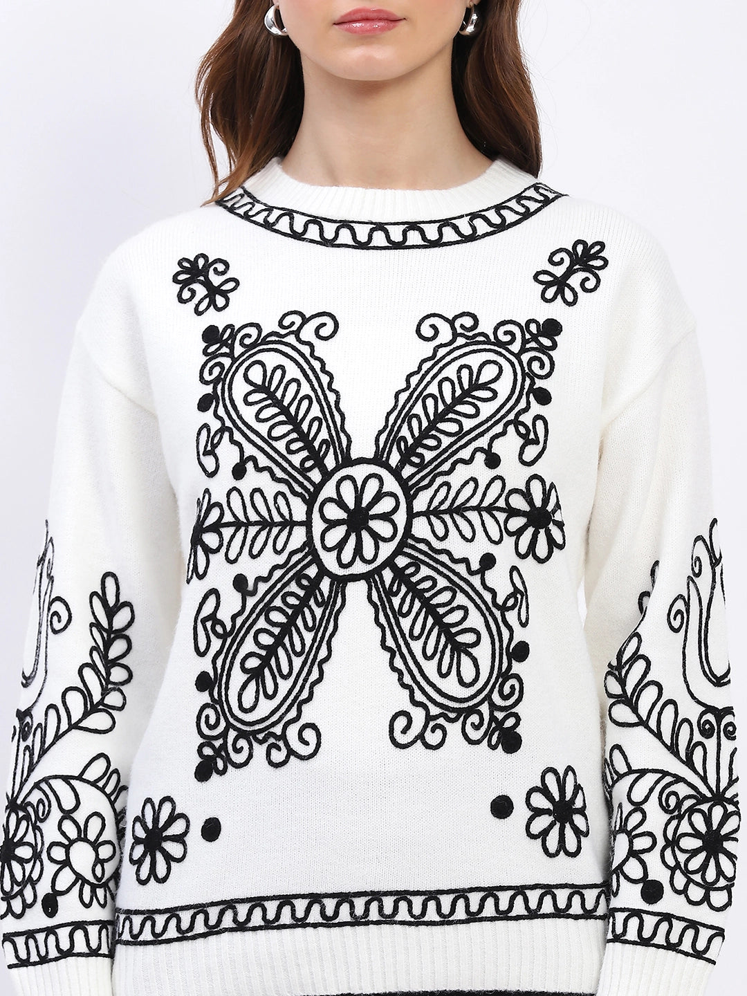 Floral Embroidered Pullover - Global Republic