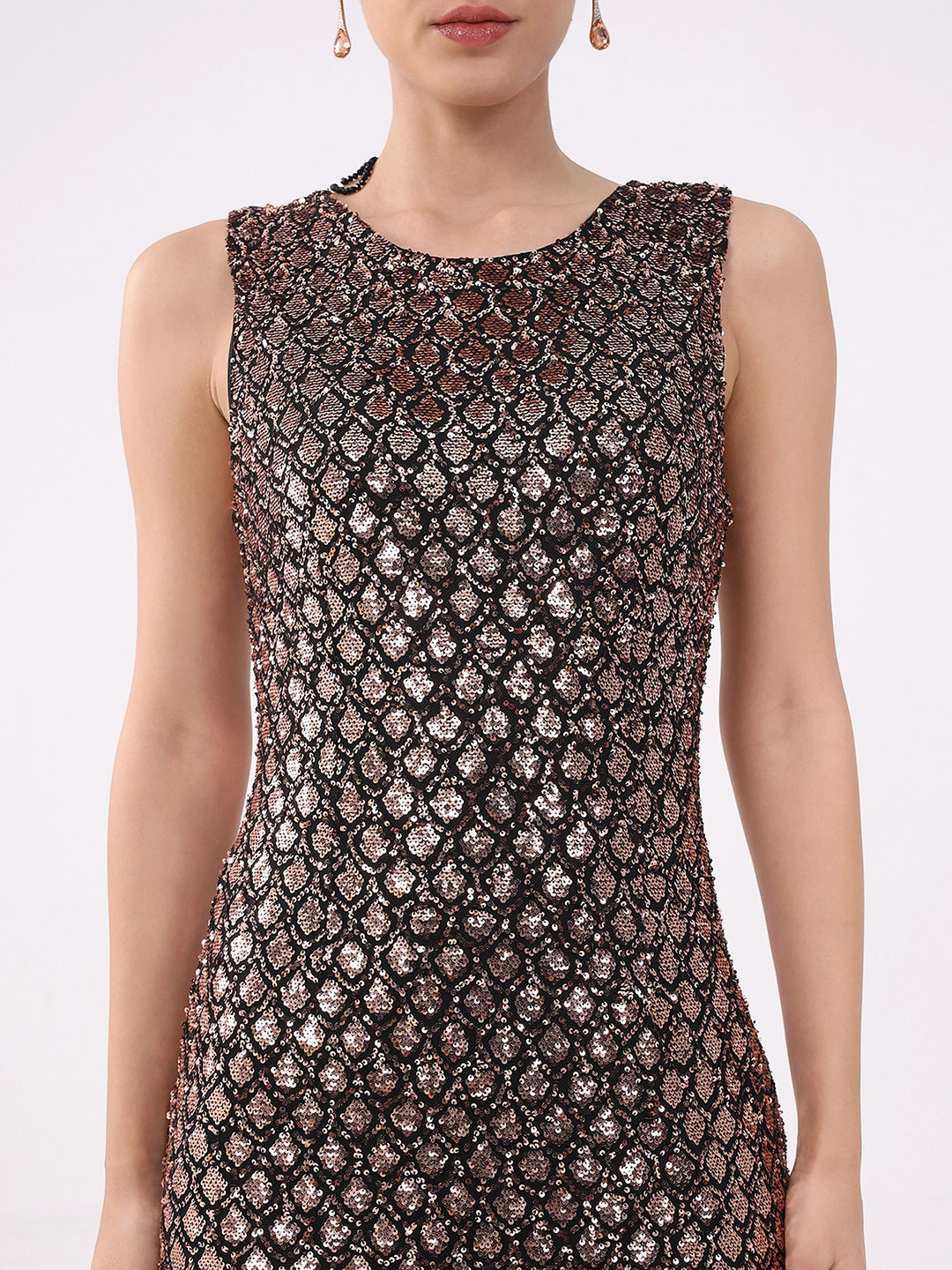Golden Sequined Stretch Sheath Dress - Global Republic