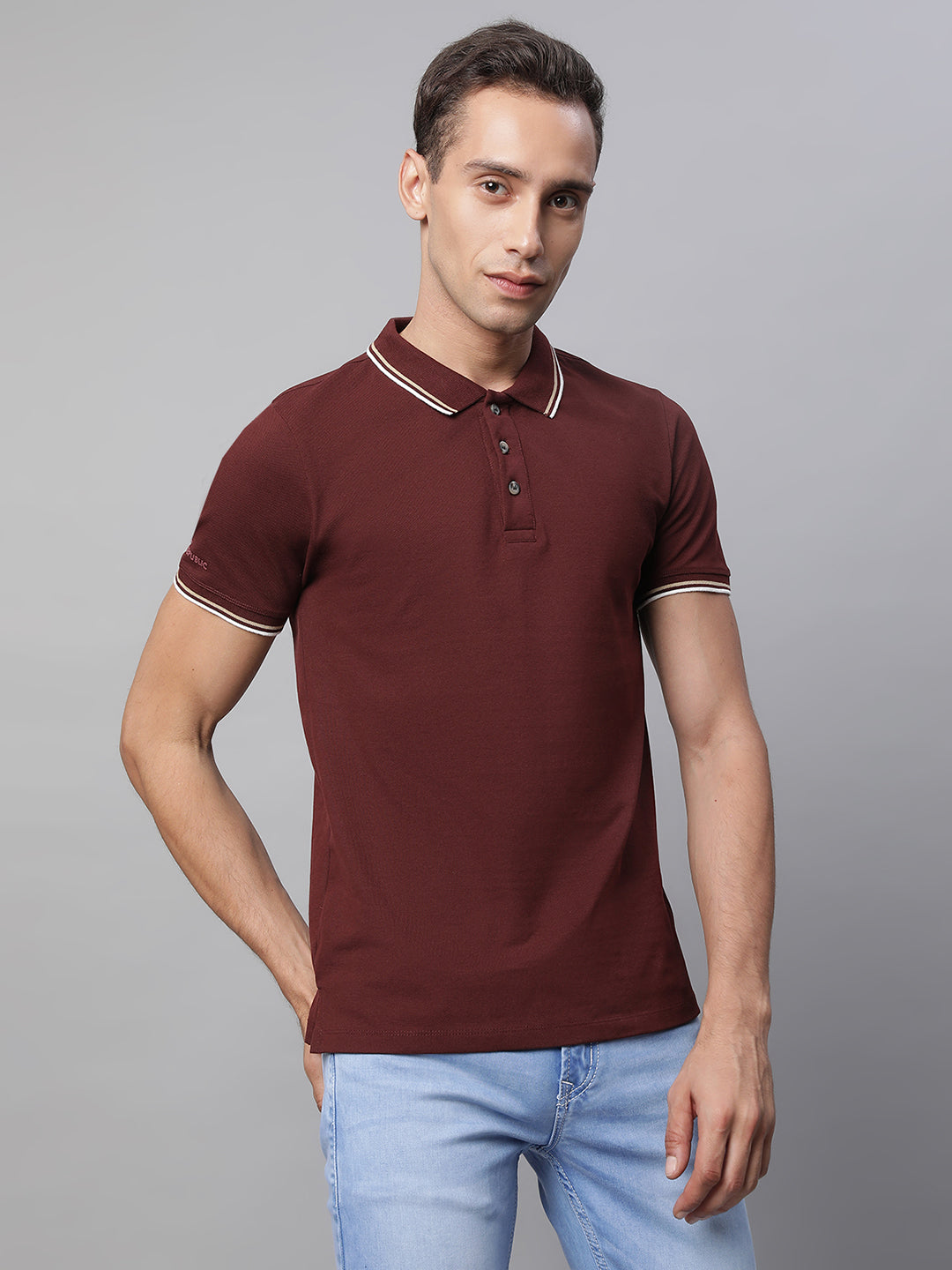 Mens Wine Collar Neck Solid T-Shirt