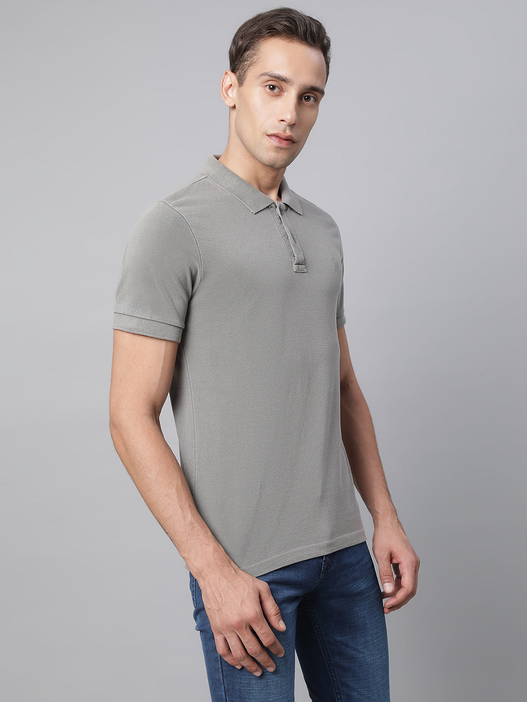 Mens Grey Collar Neck Solid T-Shirt - Global Republic