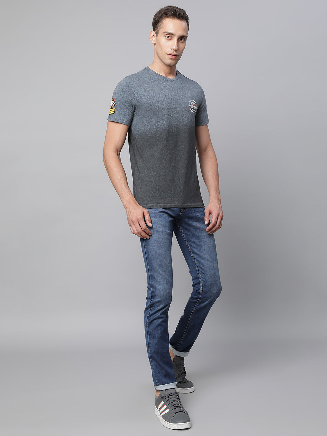 Navy Blue Round Neck Solid T-Shirt - Global Republic