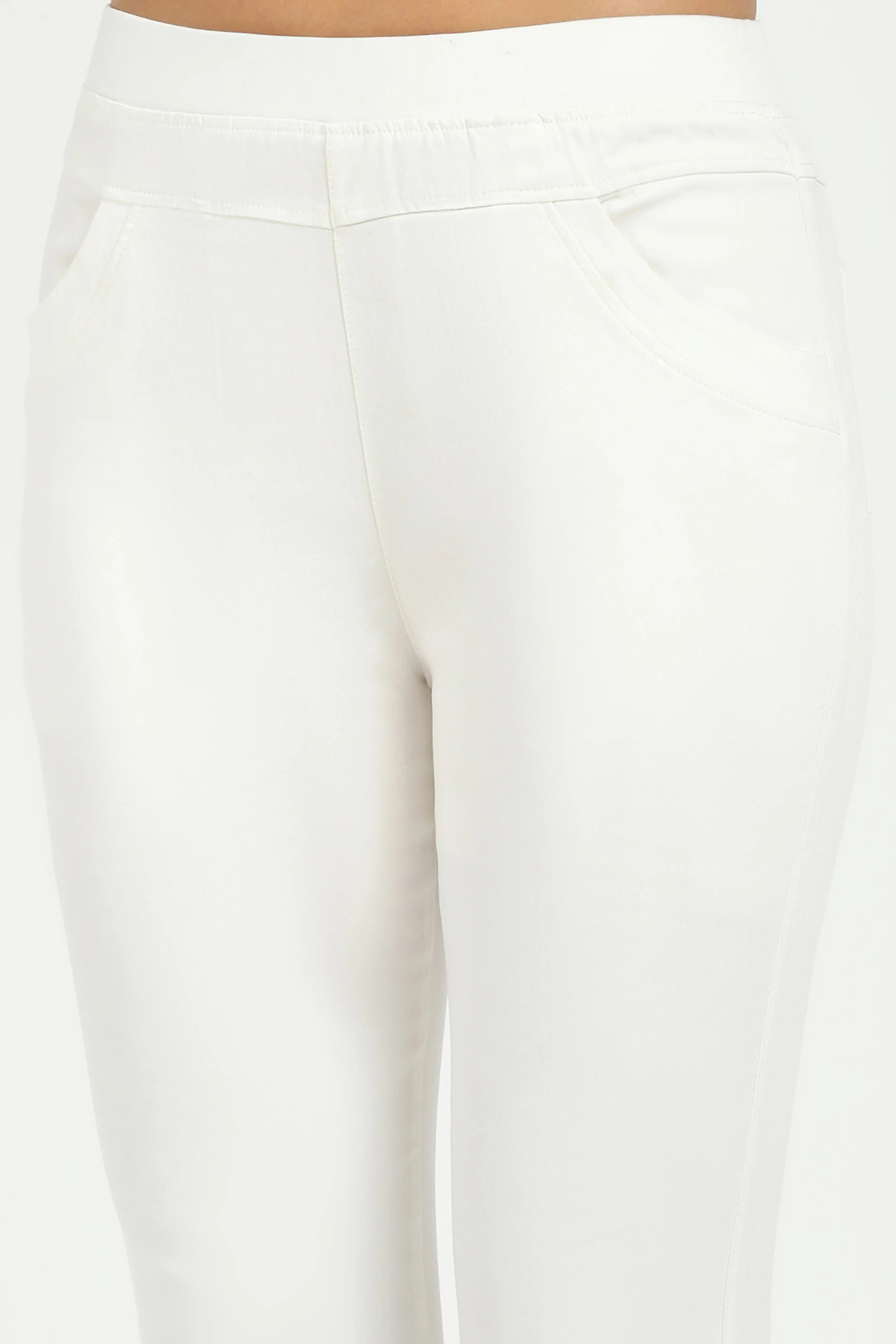 White Ultra Stretchable Jegging - Global Republic