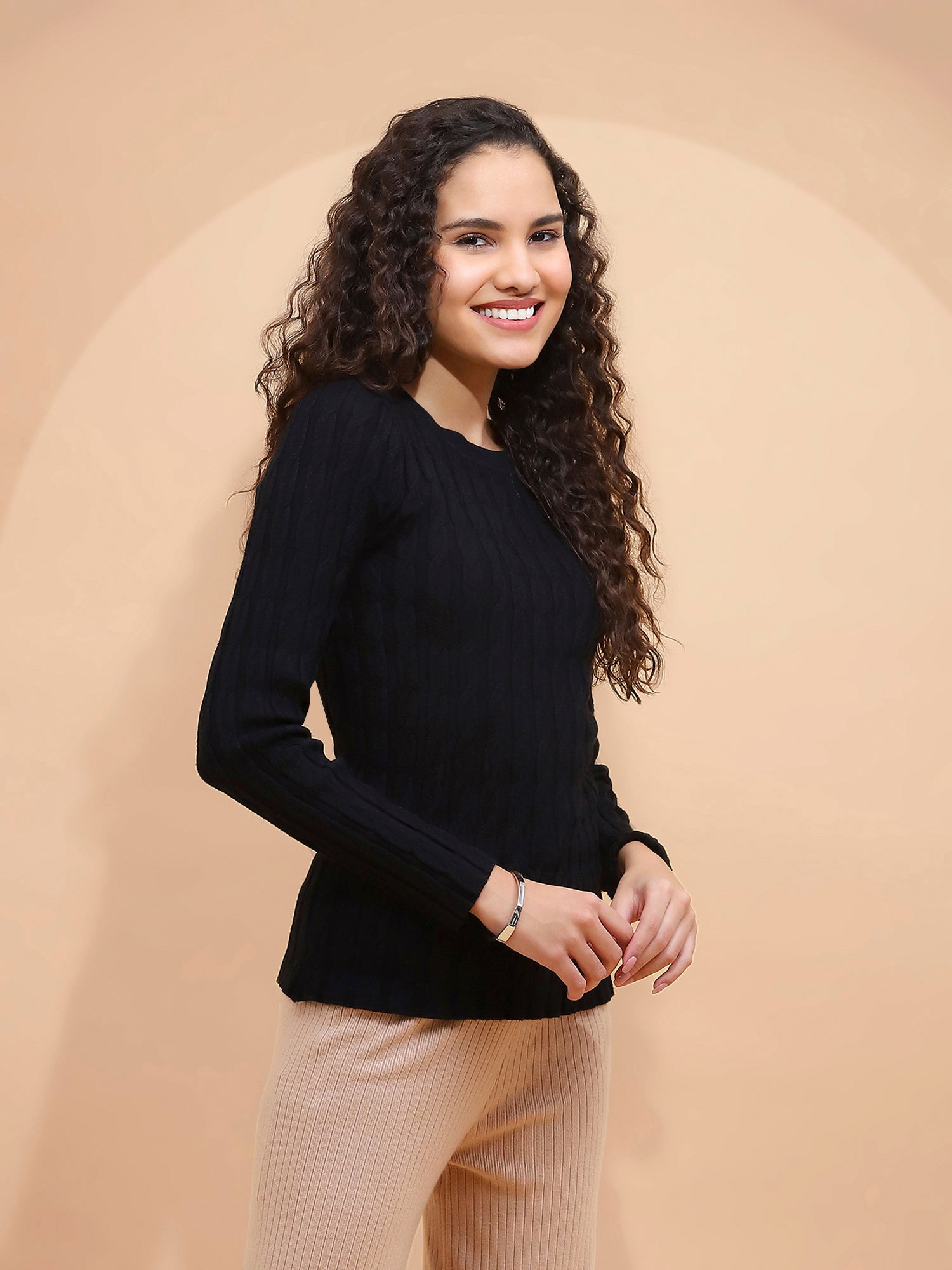 Women Crew Neck Slim Fit Skivvy - Global Republic
