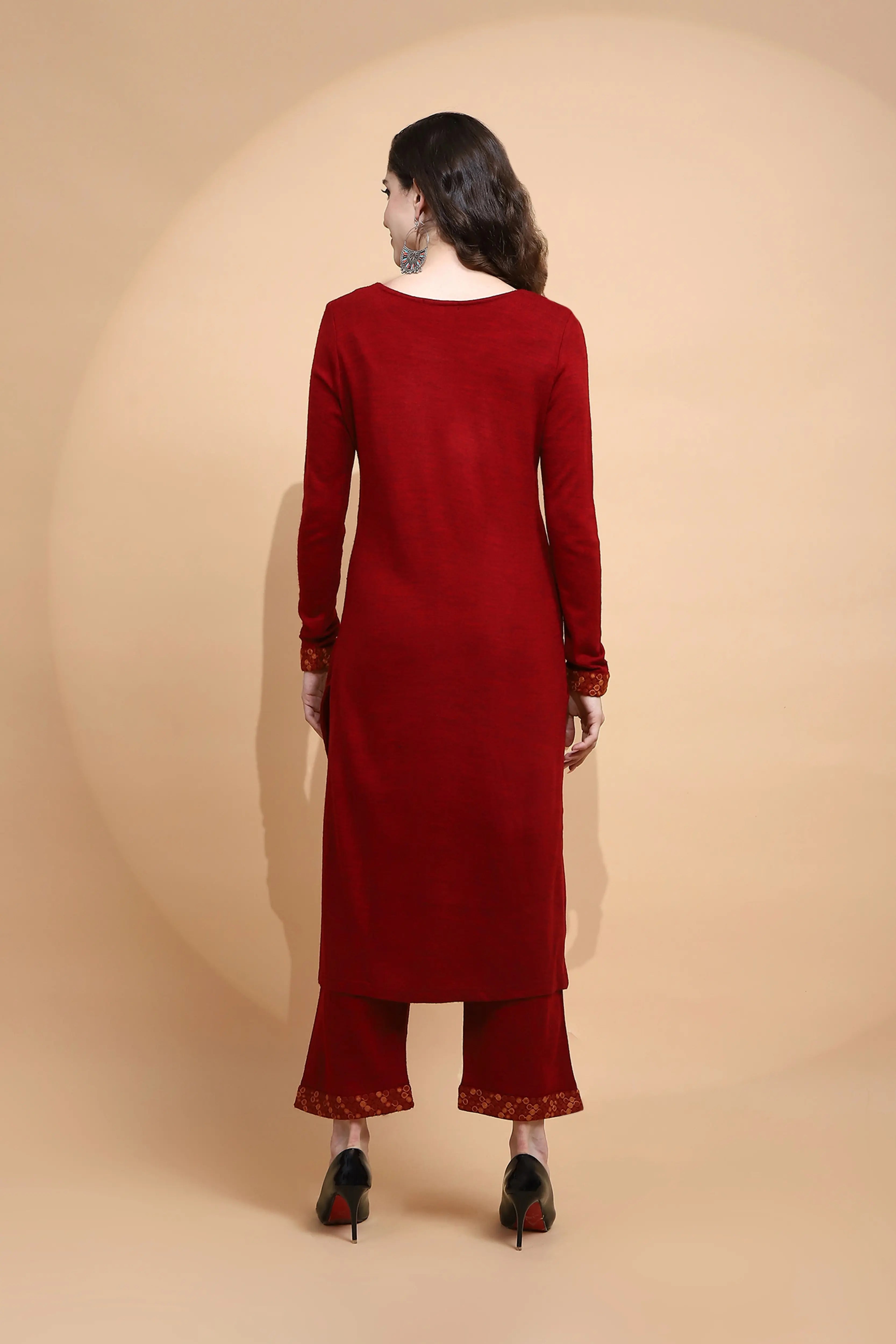 Maroon Knitted Regular Fit Kurta Set For Women - Global Republic