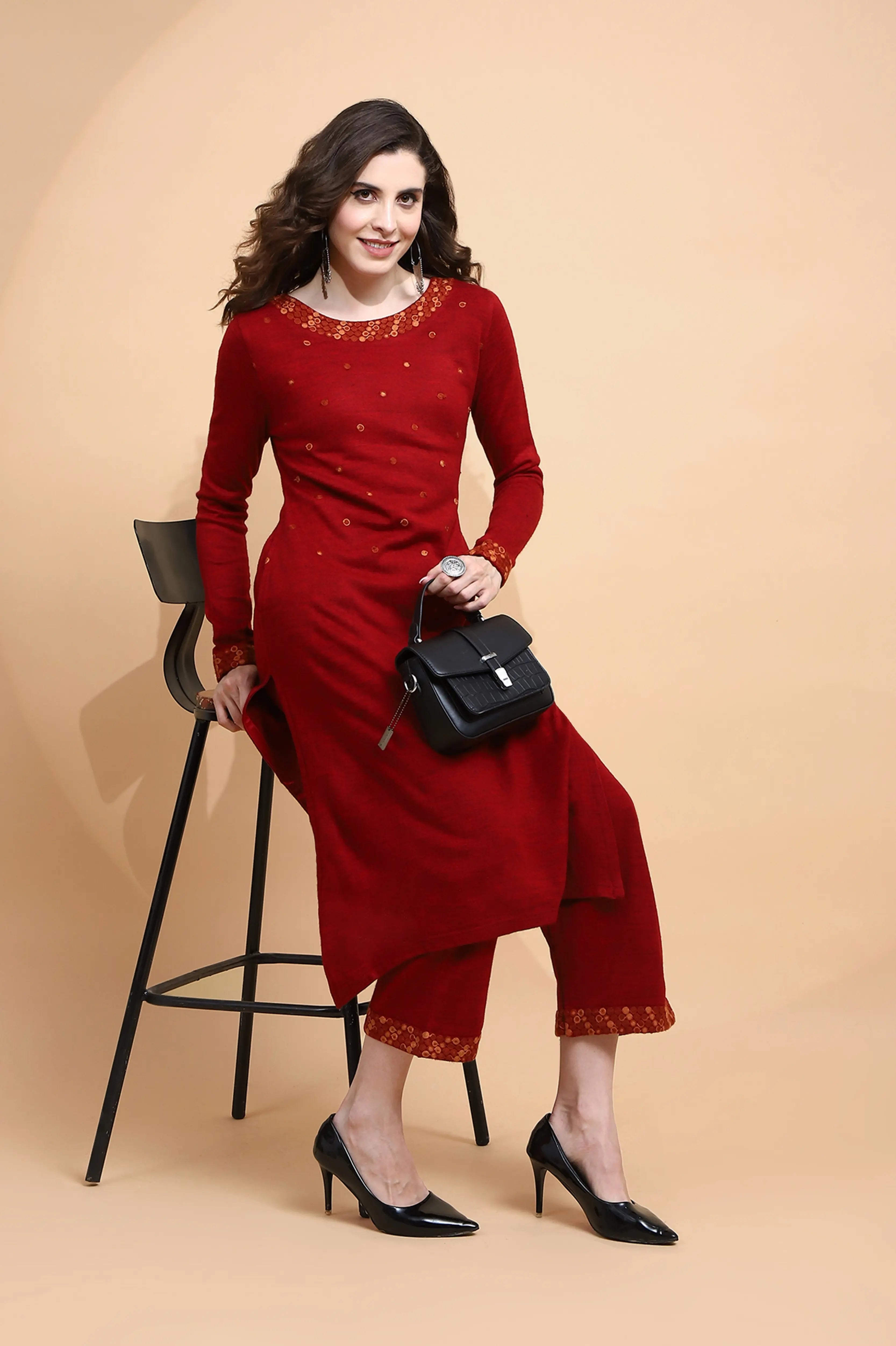 Maroon Knitted Regular Fit Kurta Set