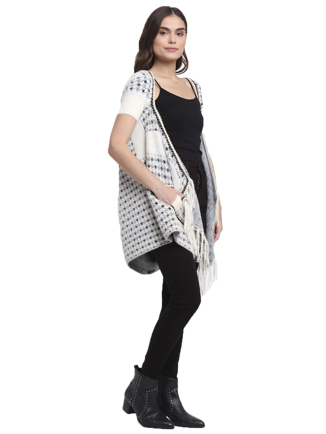 Black & White Knitted Shrug - Global Republic