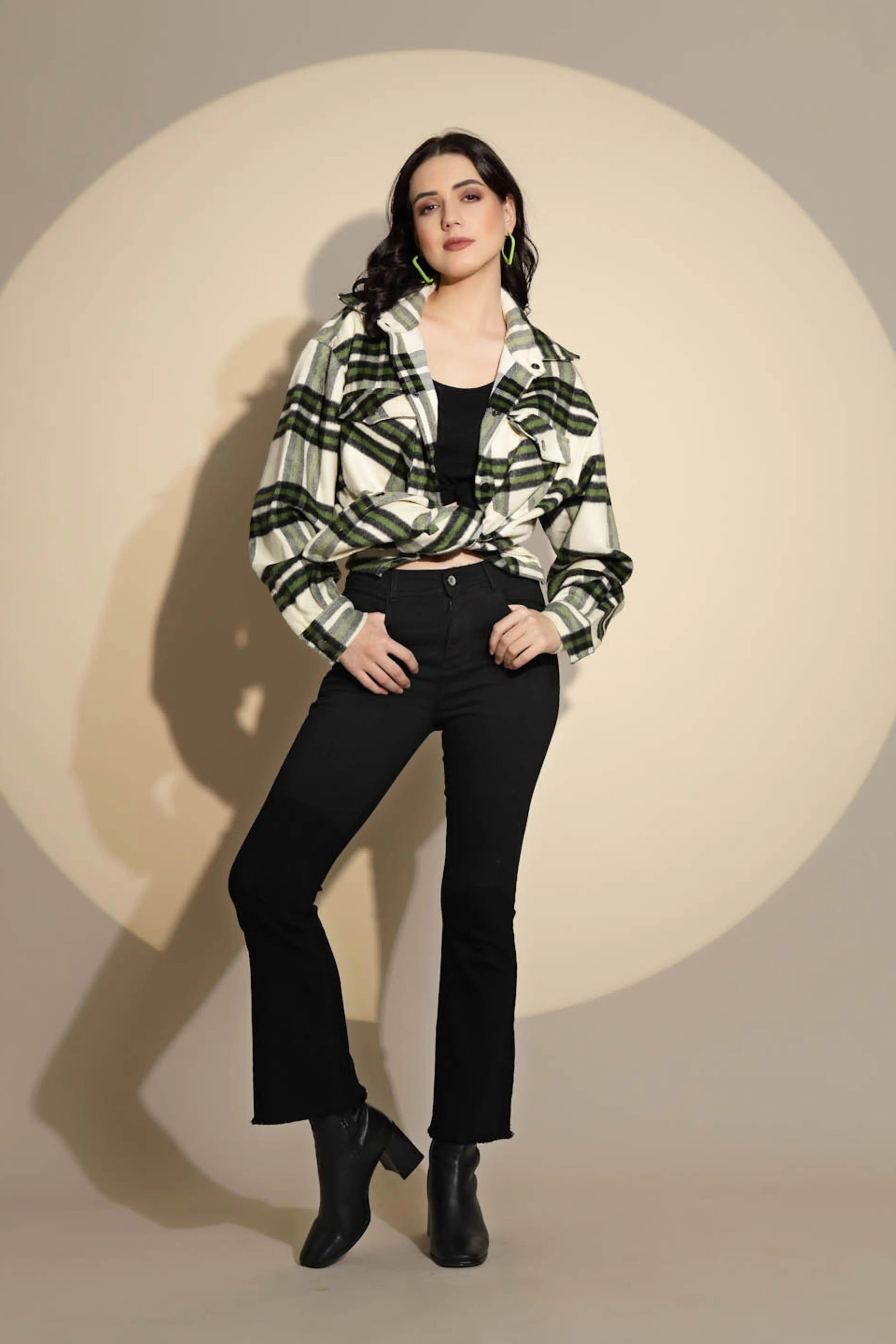 Women's Slim Fit Cotton Blend High Rise Black Jeans - Global Republic