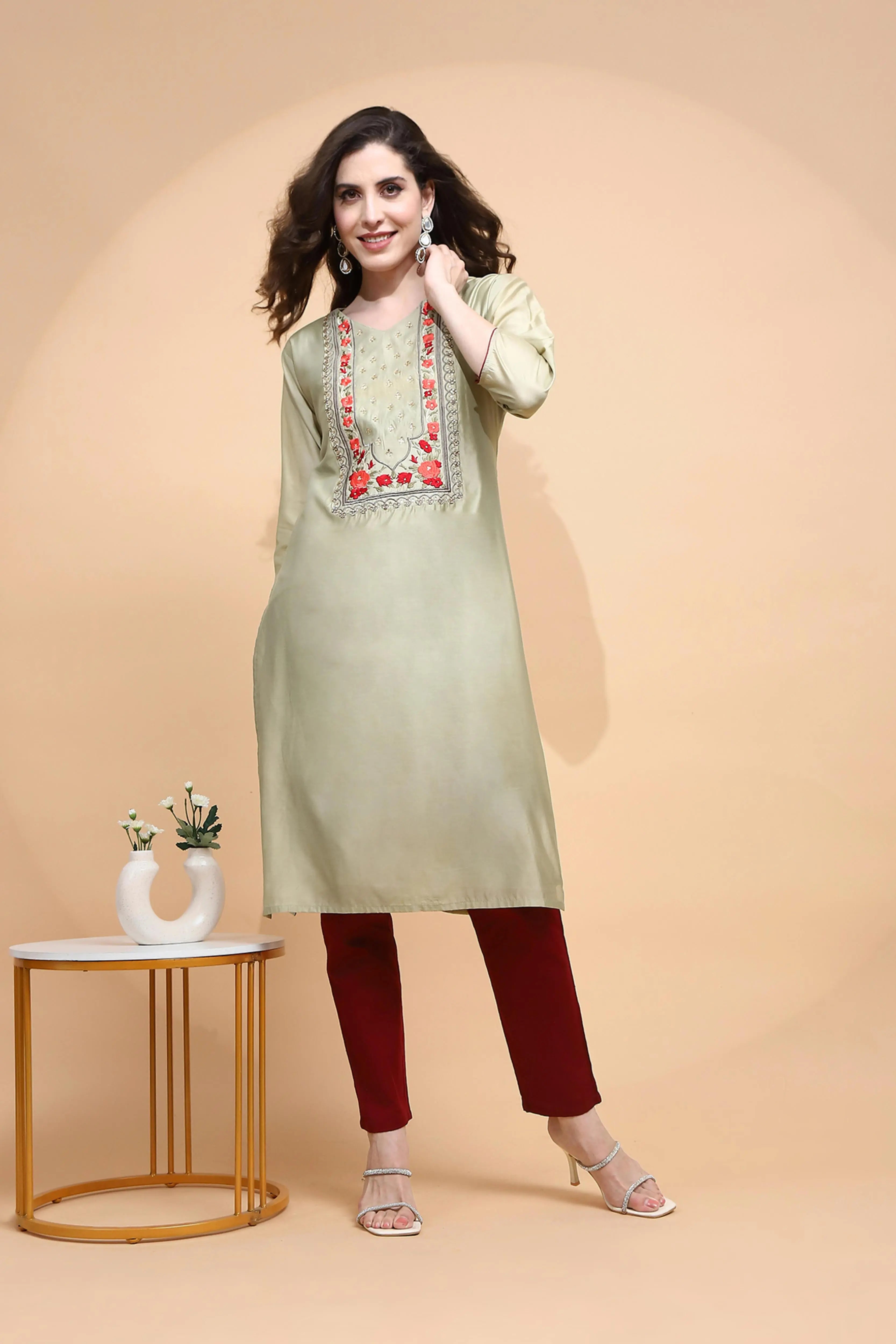 Green Embroidered Chanderi Kurta