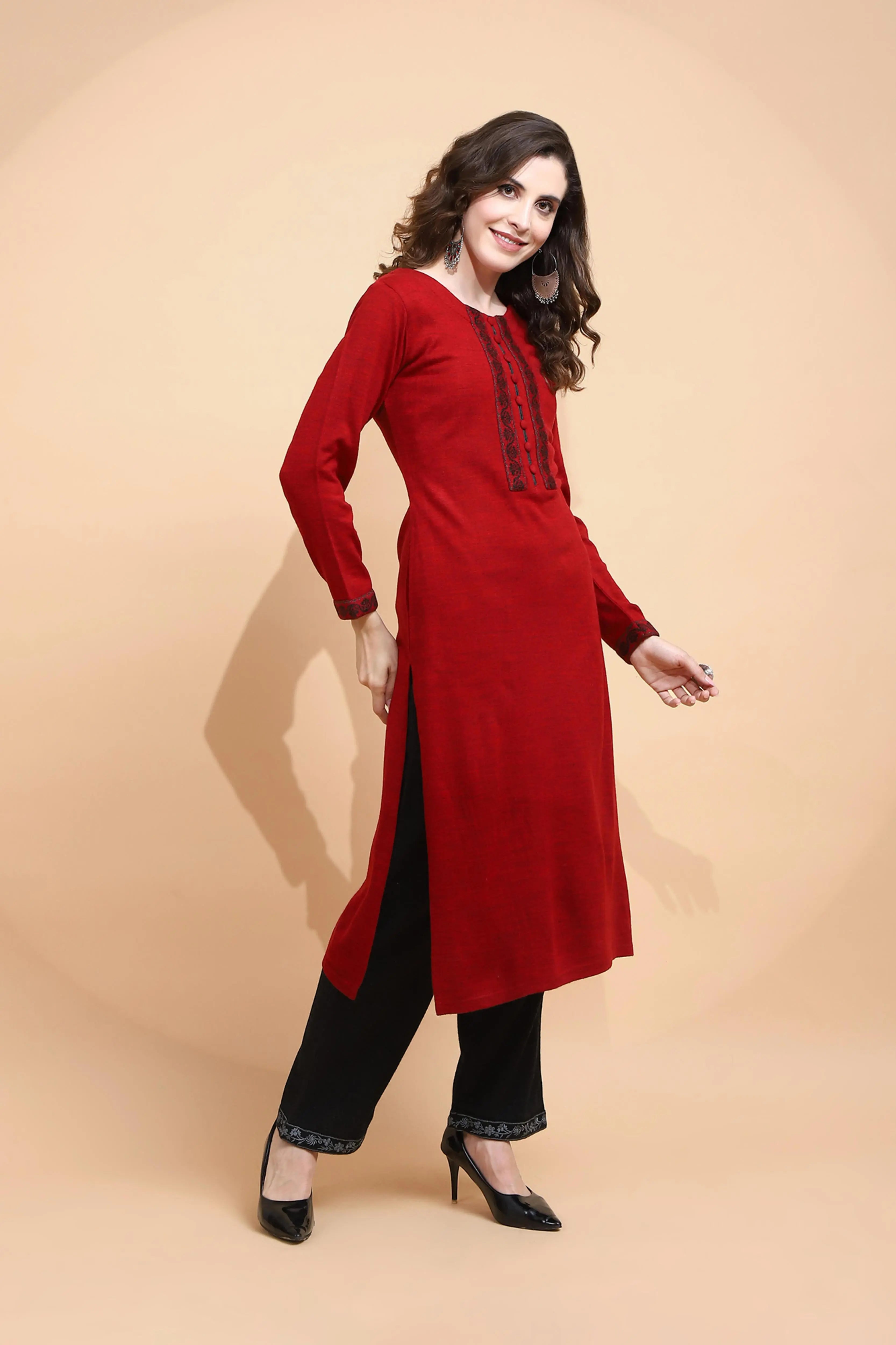 Maroon Woolen Regular Fit Kurta For Women - Global Republic
