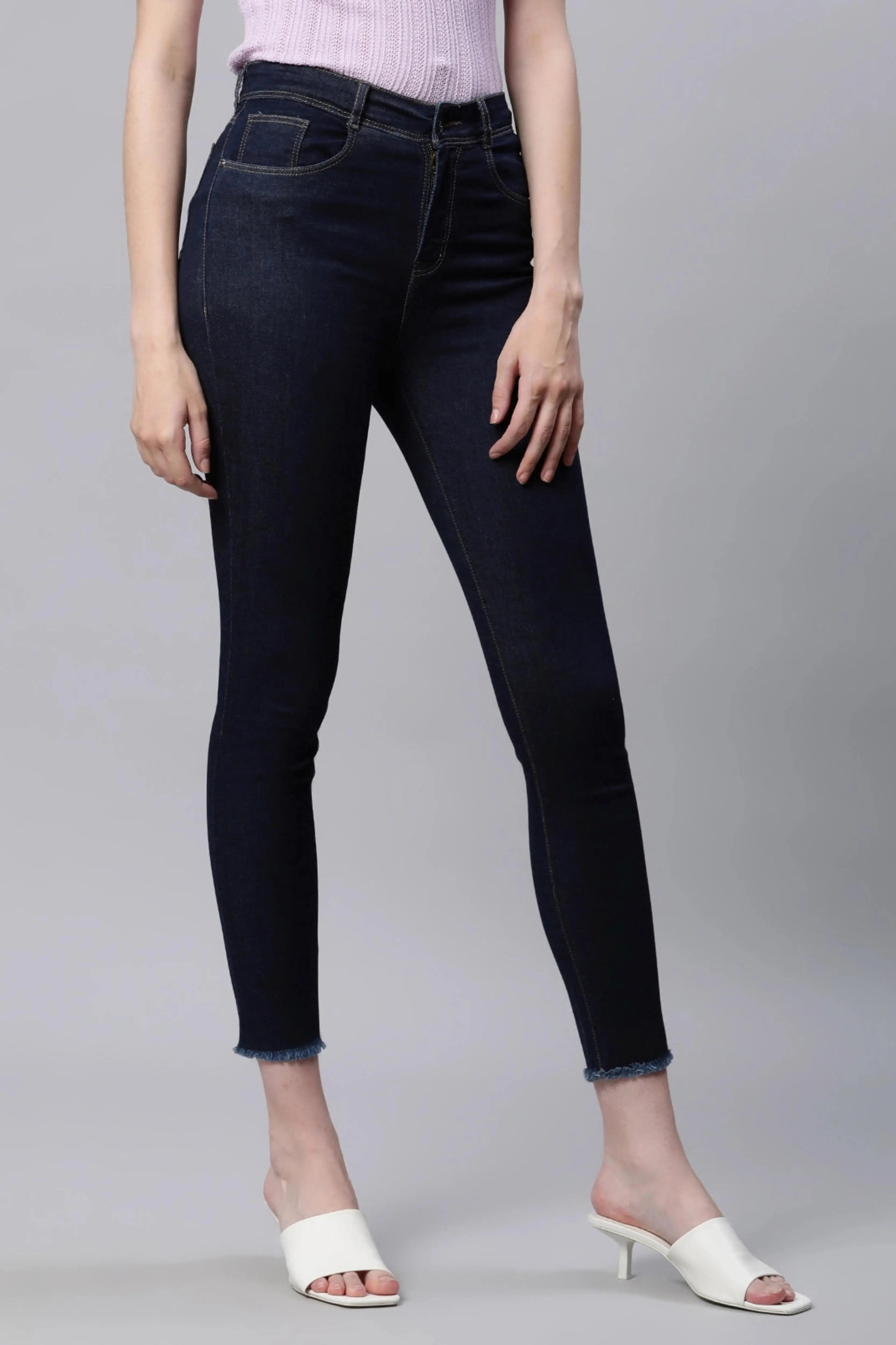 women mid rise blue skinny jeans
