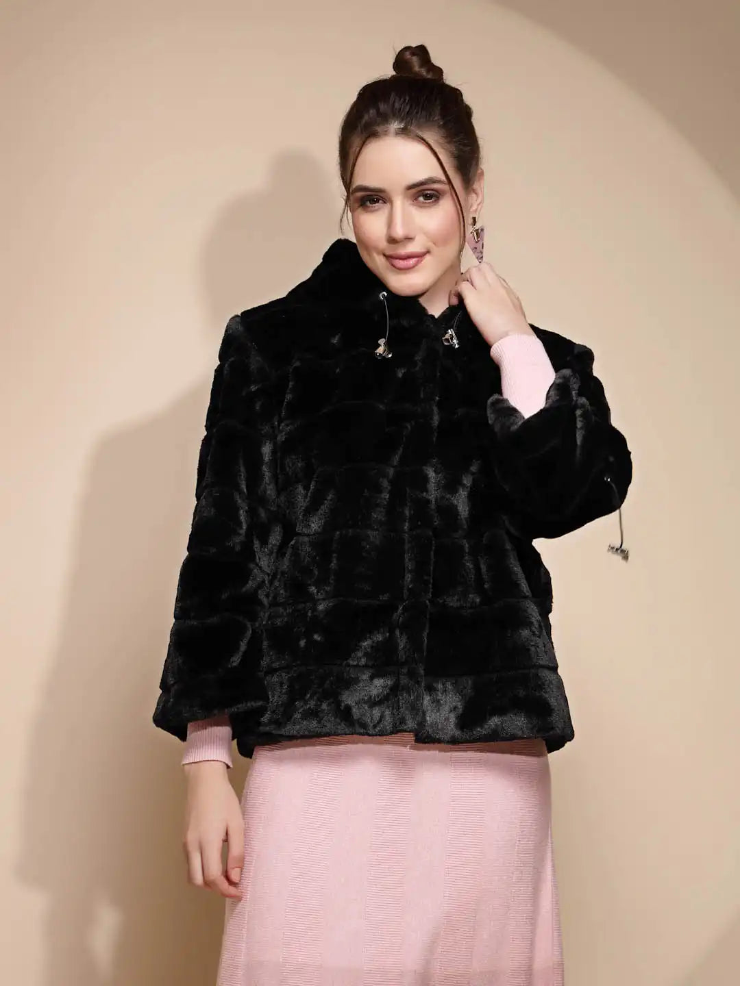 Women's Solid Hooded Black Jacket - Global Republic