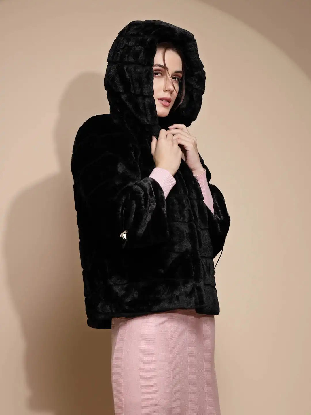 Women's Solid Hooded Black Jacket - Global Republic