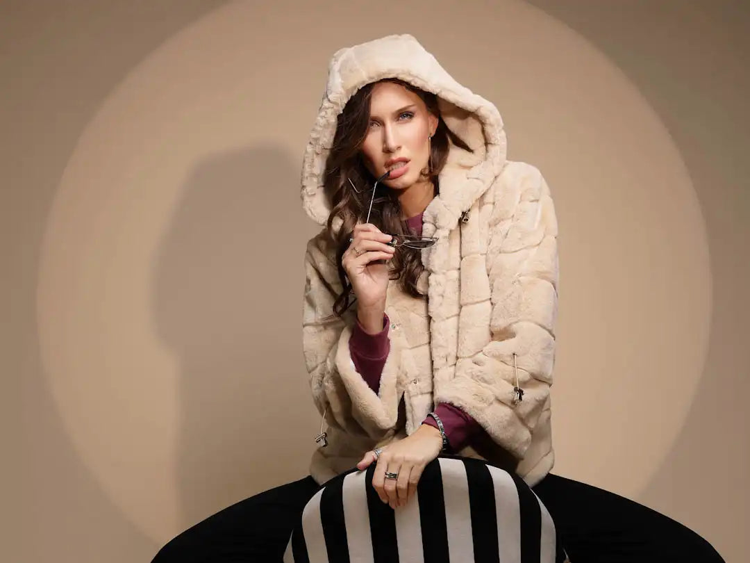 Women's Solid Hooded Beige Jacket - Global Republic