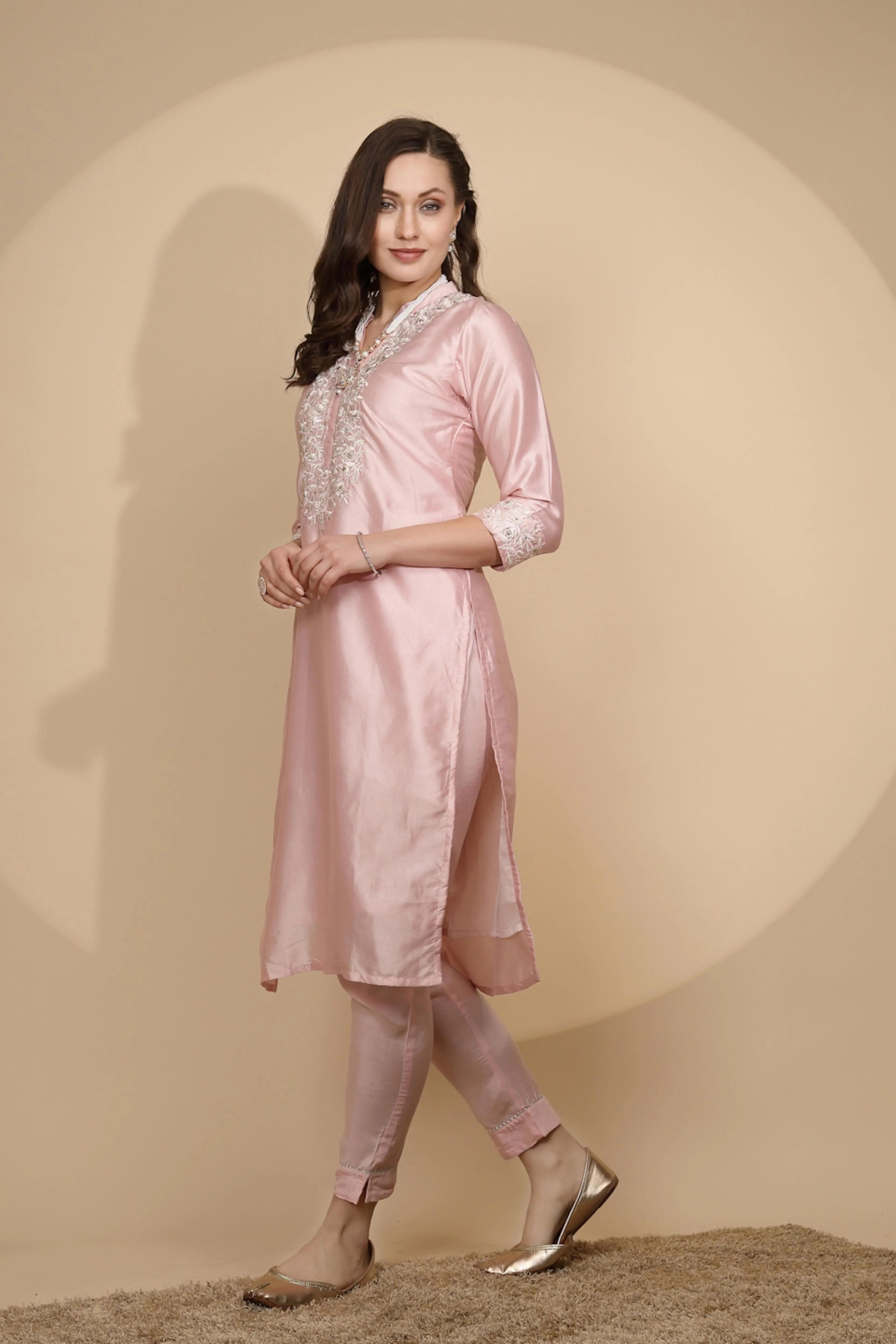 Pink Silk Regular Fit Kurta Set For Women - Global Republic