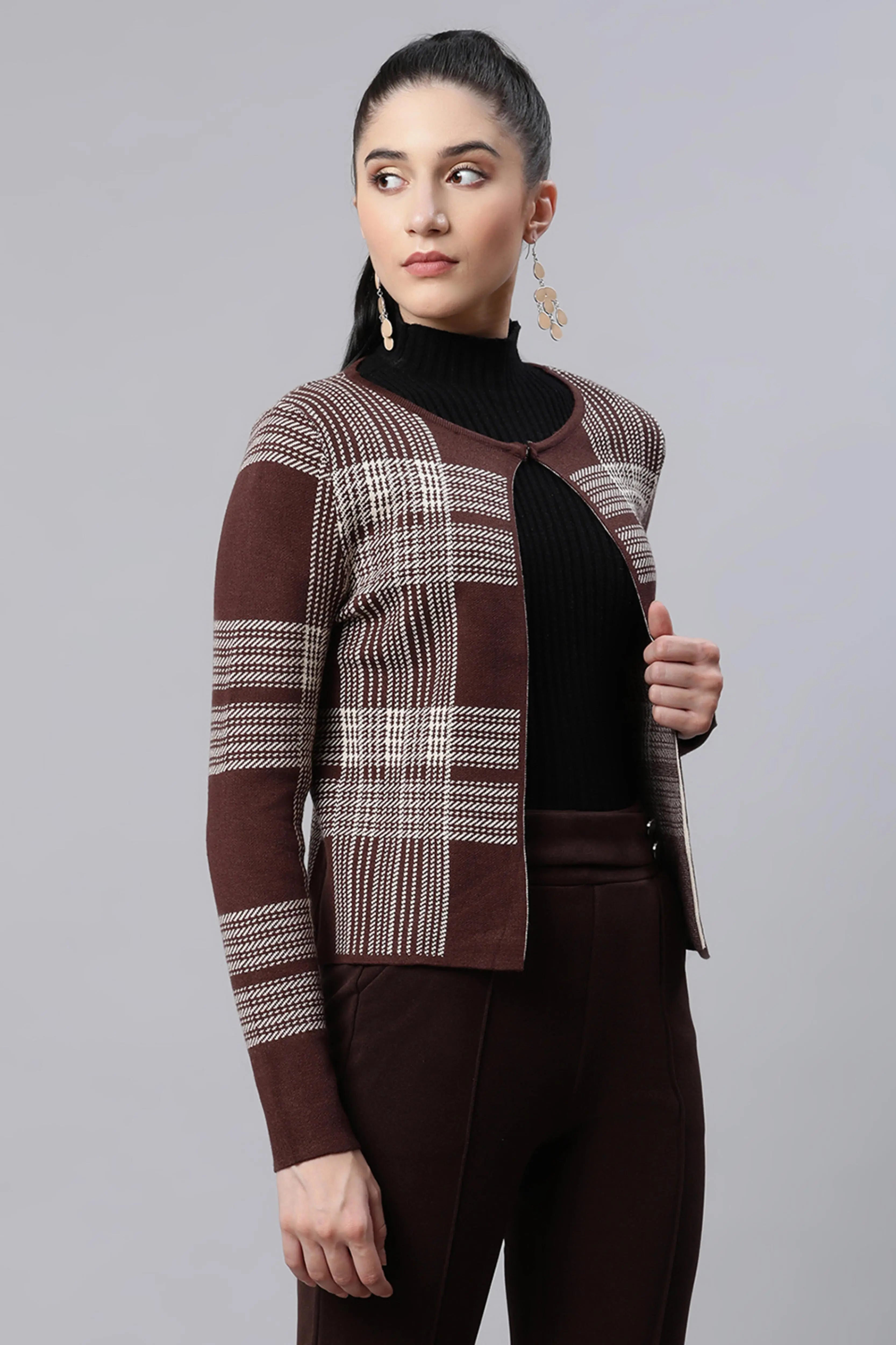 Women Checkered Wine