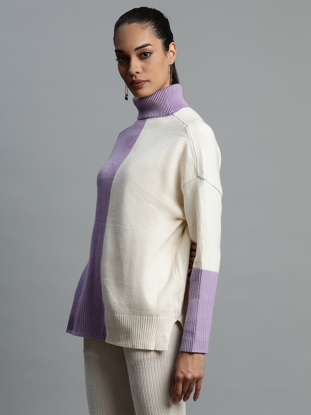 Lilac & Off White Solid Rayon Pullover - Global Republic