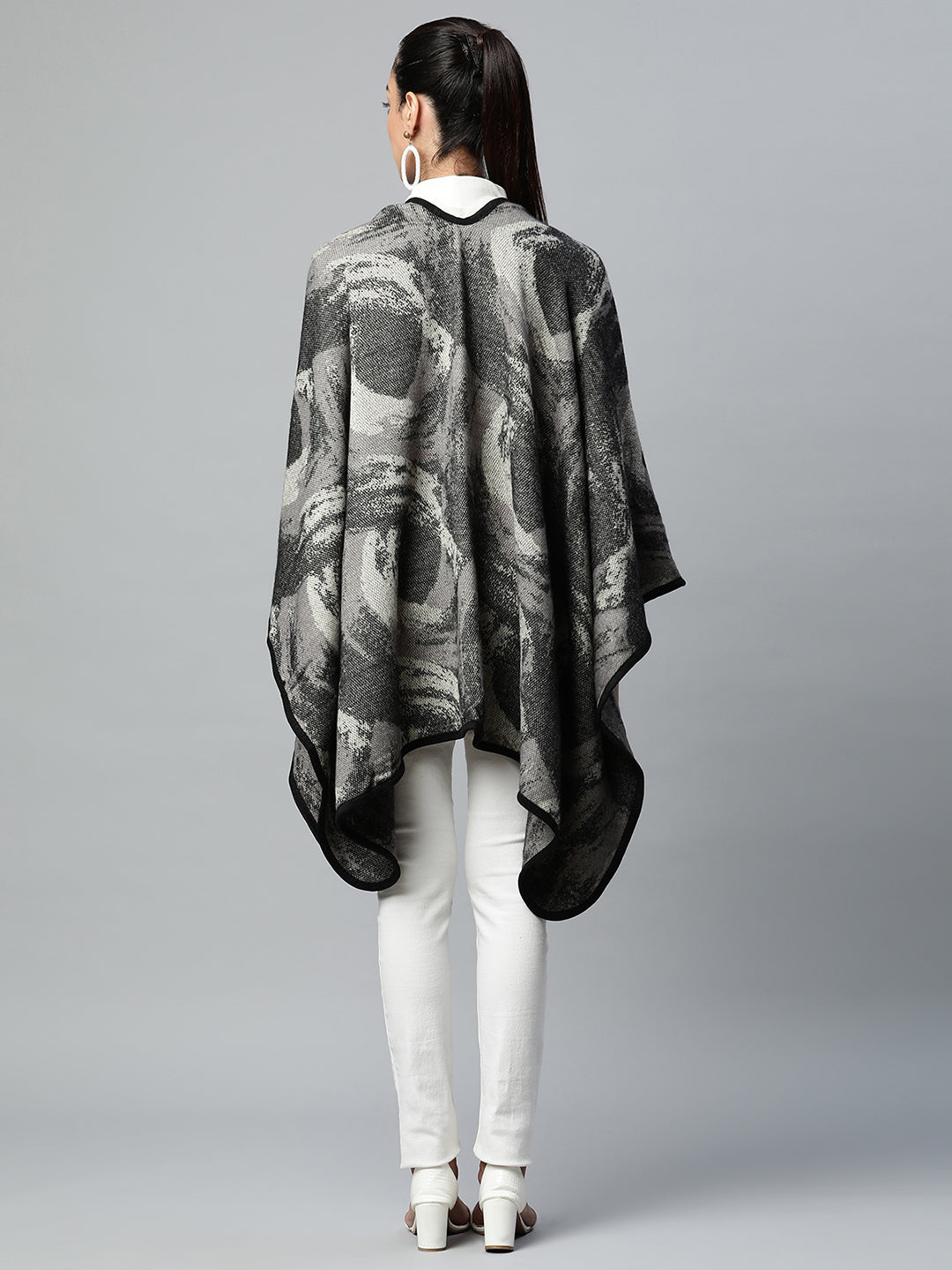 Grey Abstract Pattern Heavy Cape - Global Republic