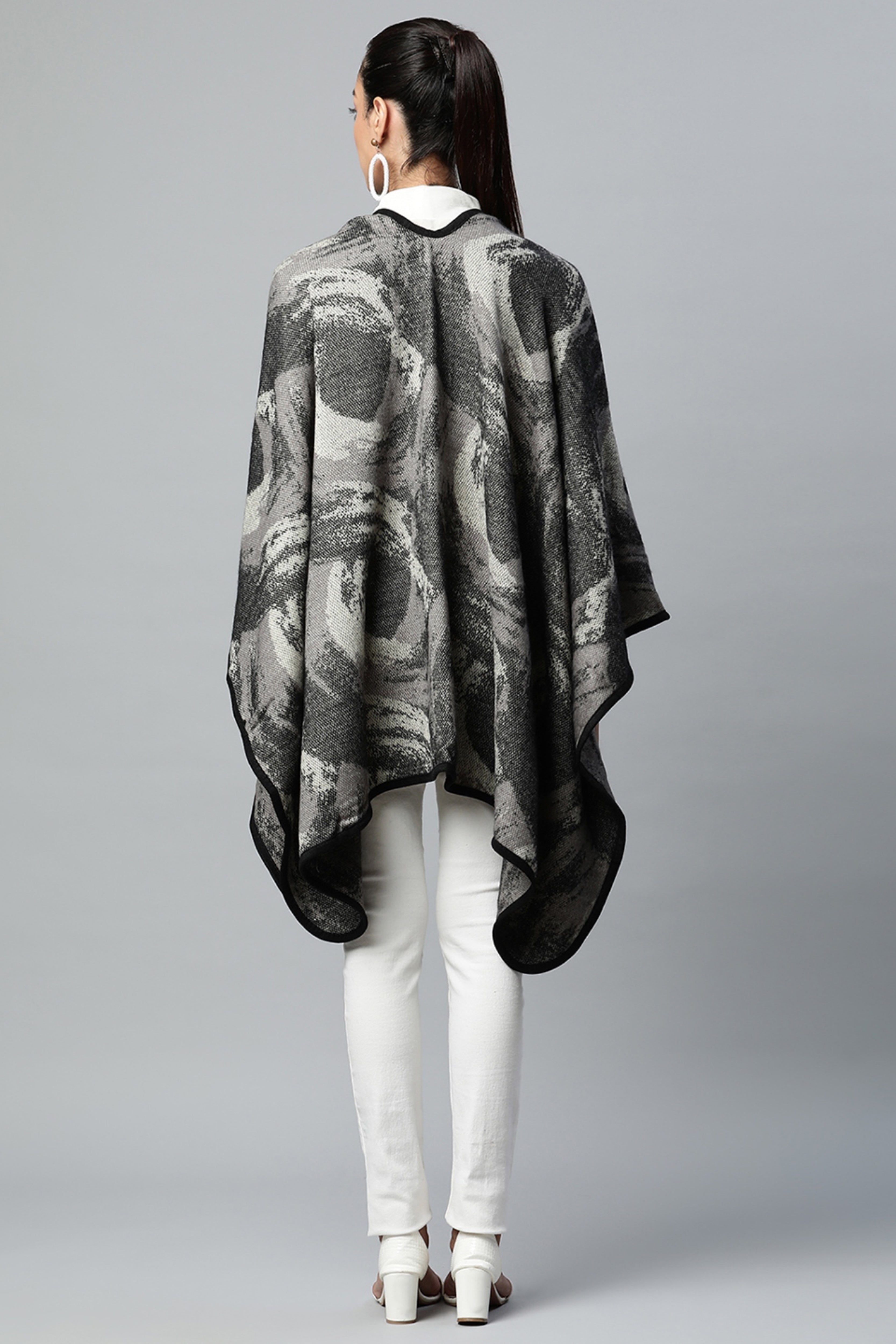 Grey Abstract Pattern Heavy Cape
