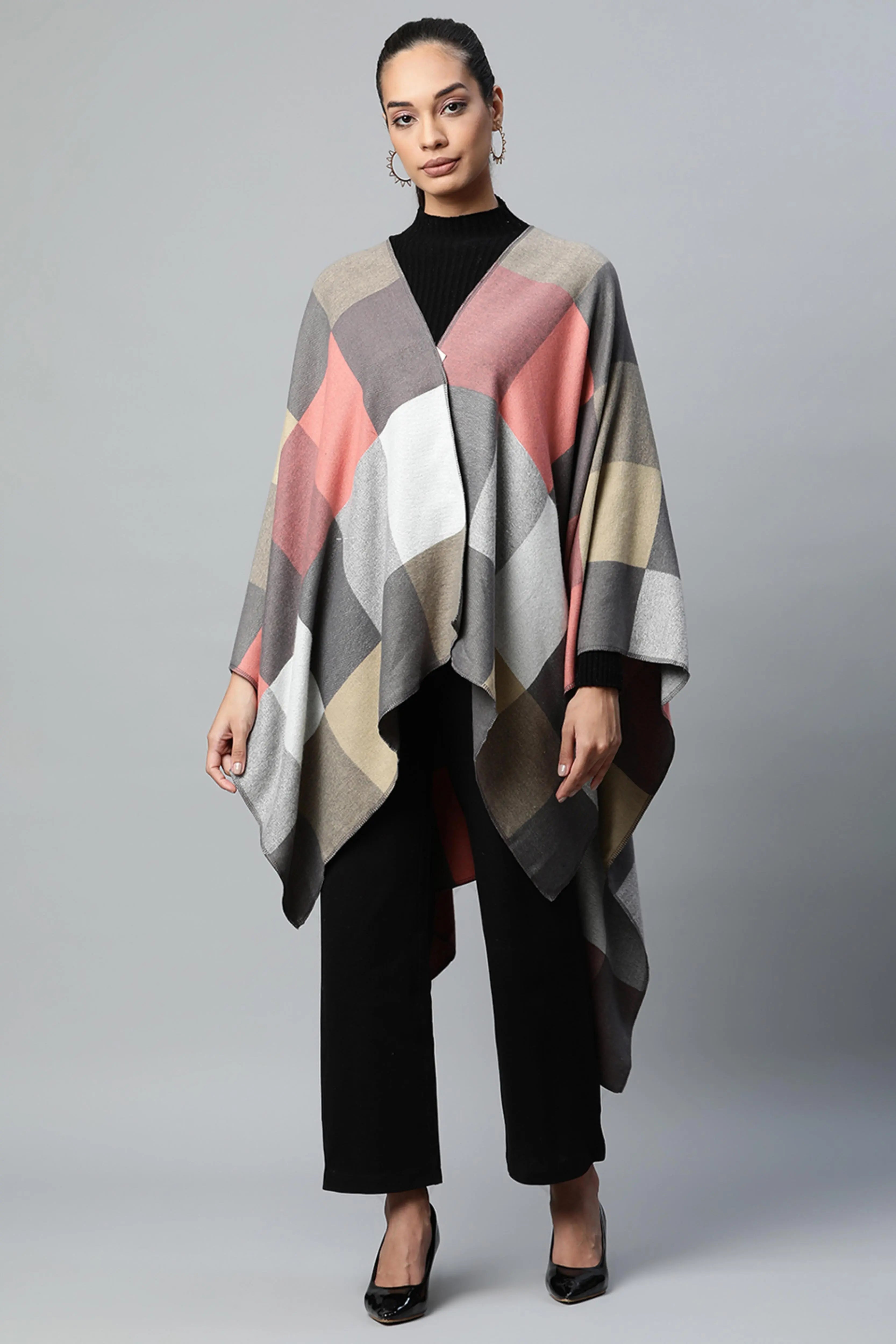 Women Multicolor Colorblocked Checkered Cape