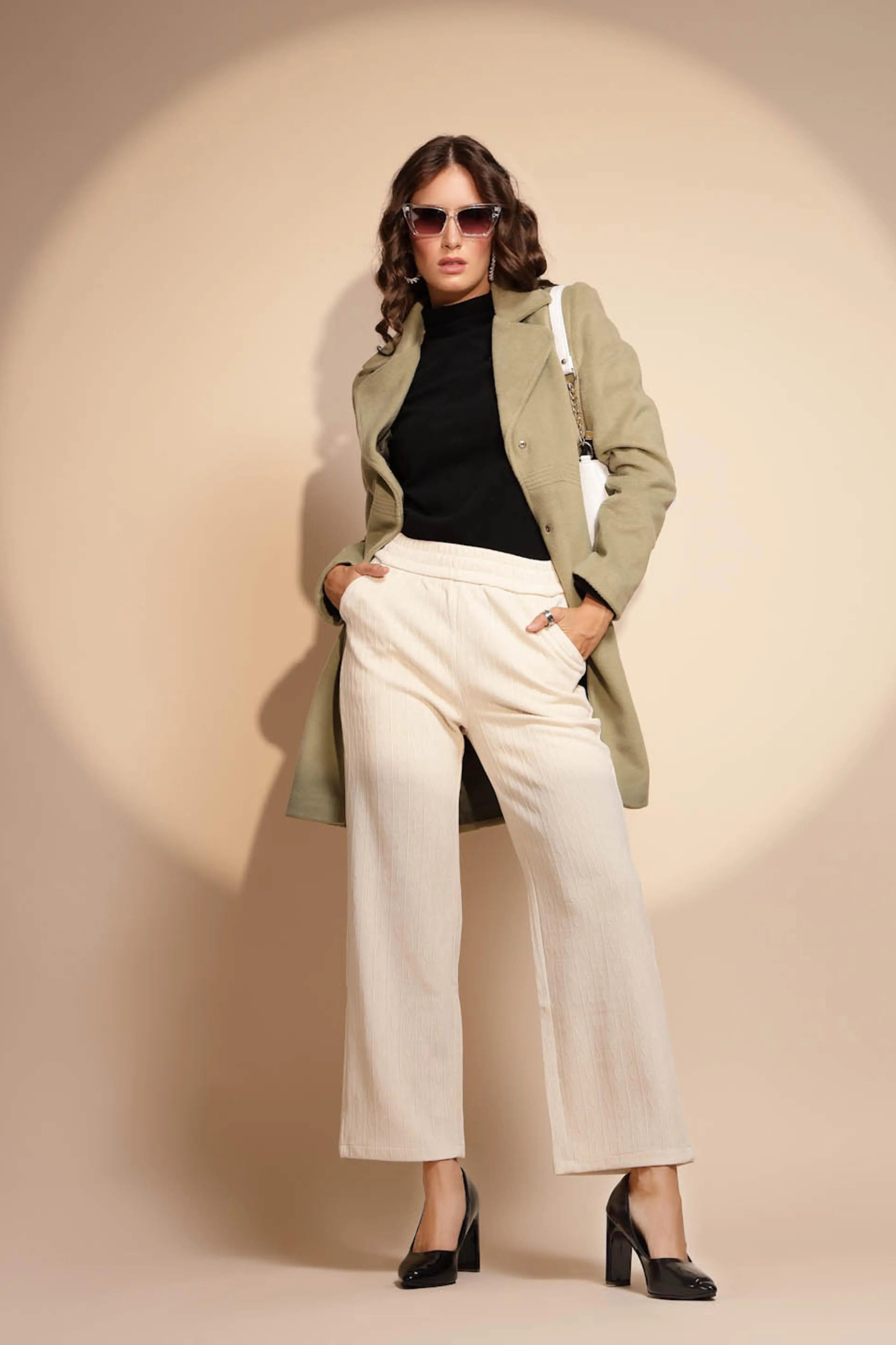 Women's Solid Collared Neck Green Blazer - Global Republic