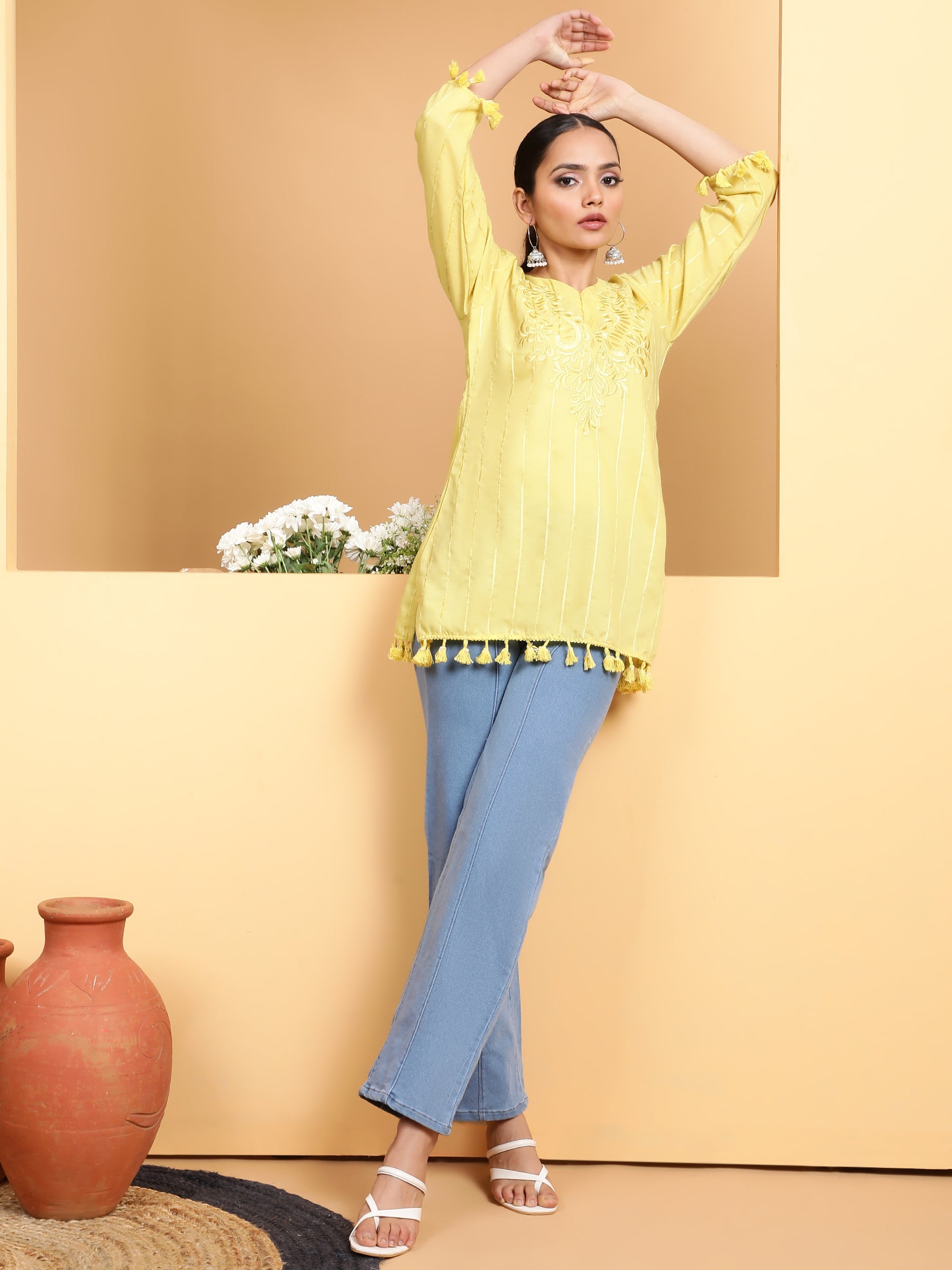 Women Lemon Round Neck Solid Tunic - Global Republic