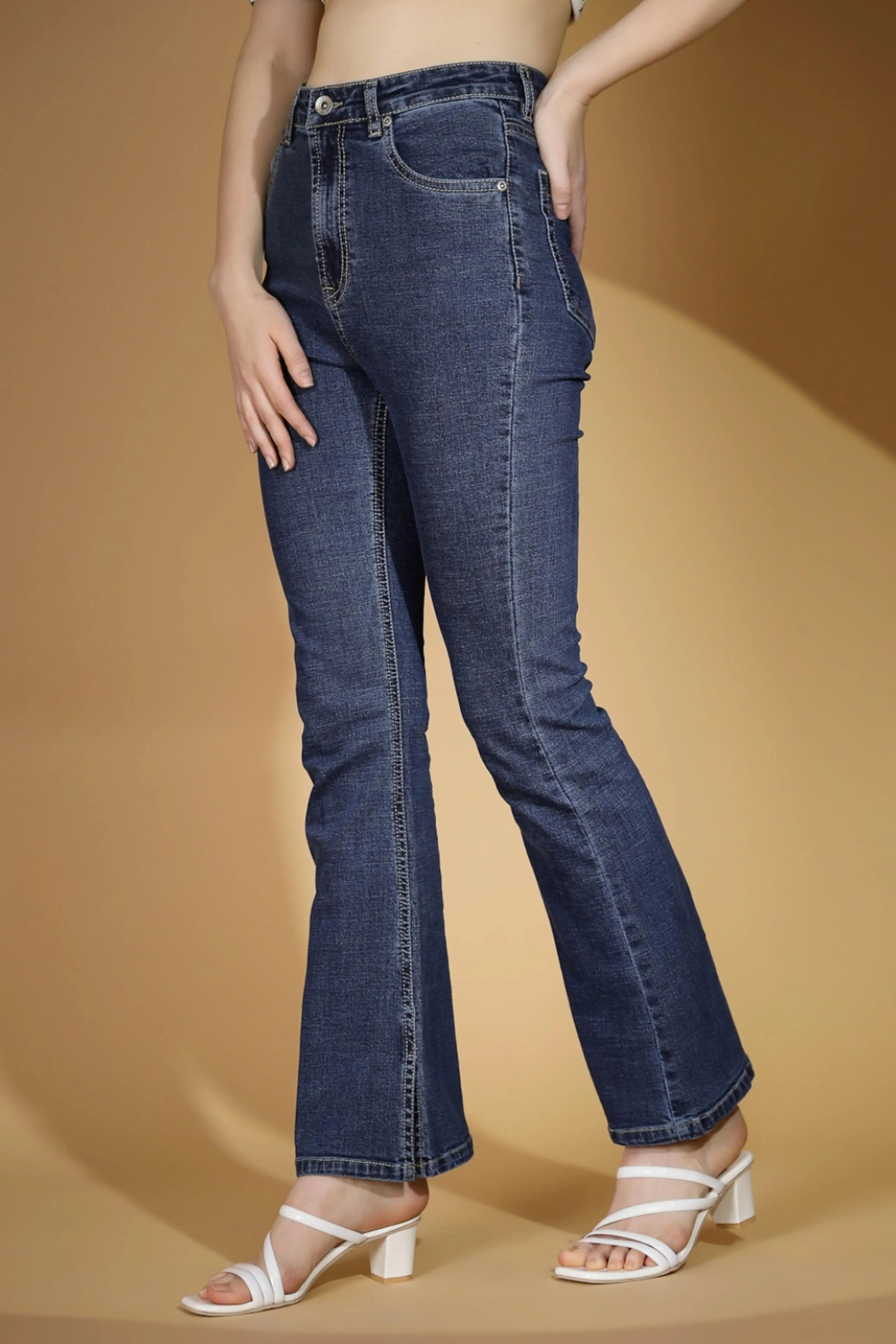 Women Blue Skin Fit Flared Leg Stretchable Jeans - Global Republic