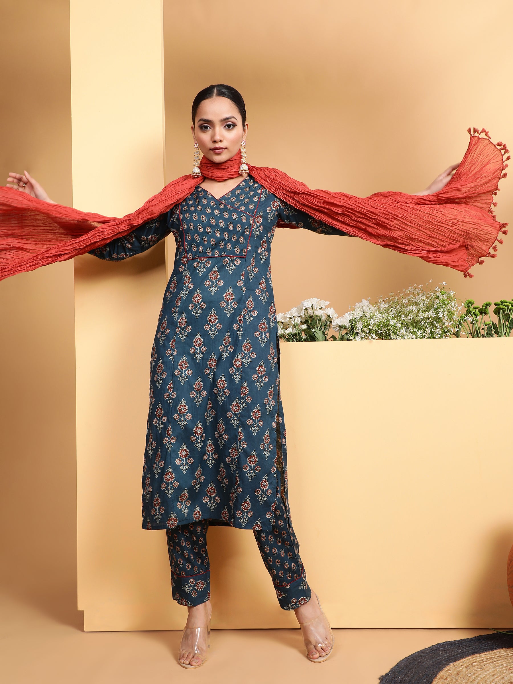 Women Indigo V-Neck Printed Kurta Suit Set - Global Republic