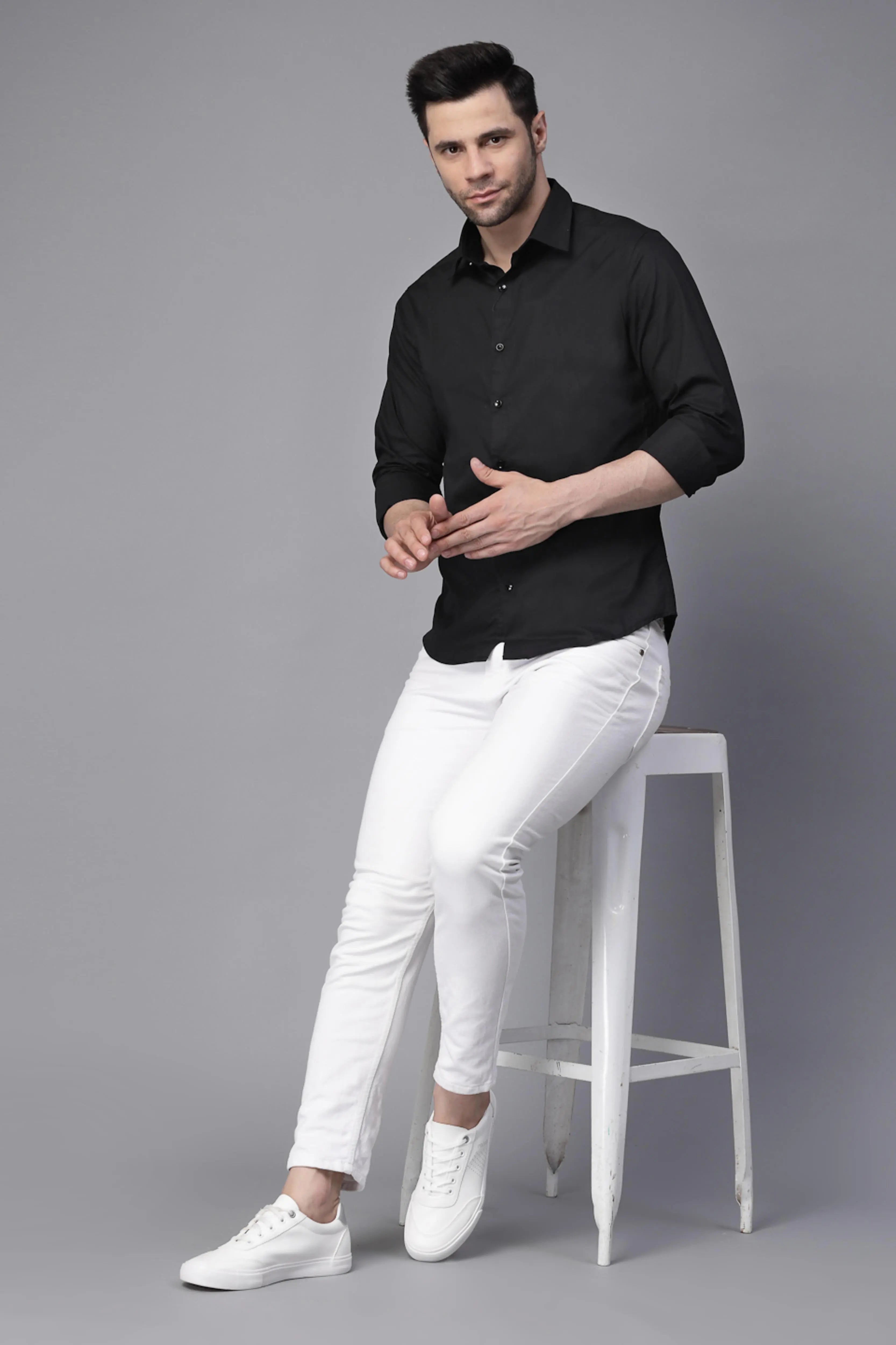 Mens Black Collar Neck Solid Regular Casual Shirt - Global Republic