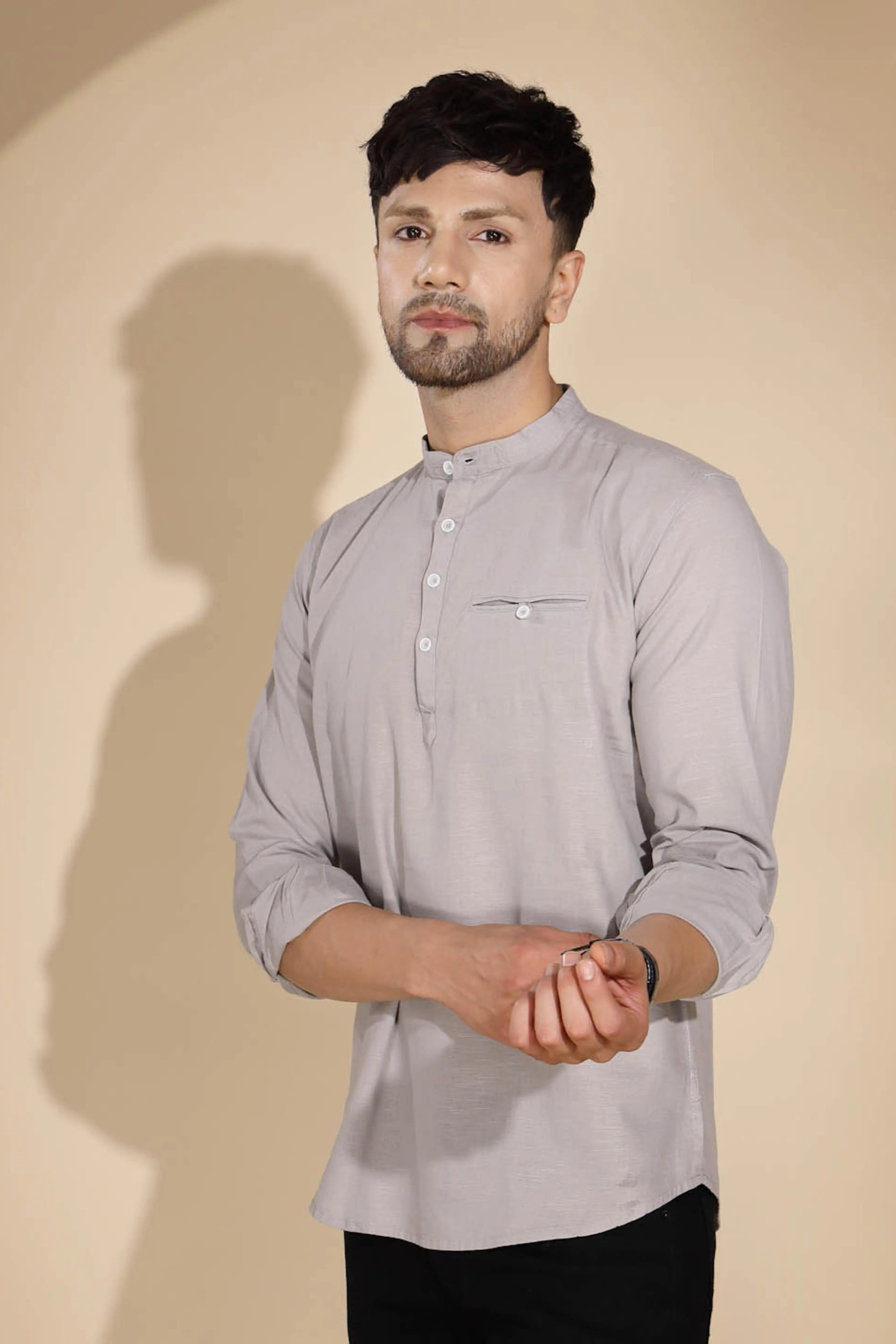 Mens Grey Round Nack Solid Kurta - Global Republic