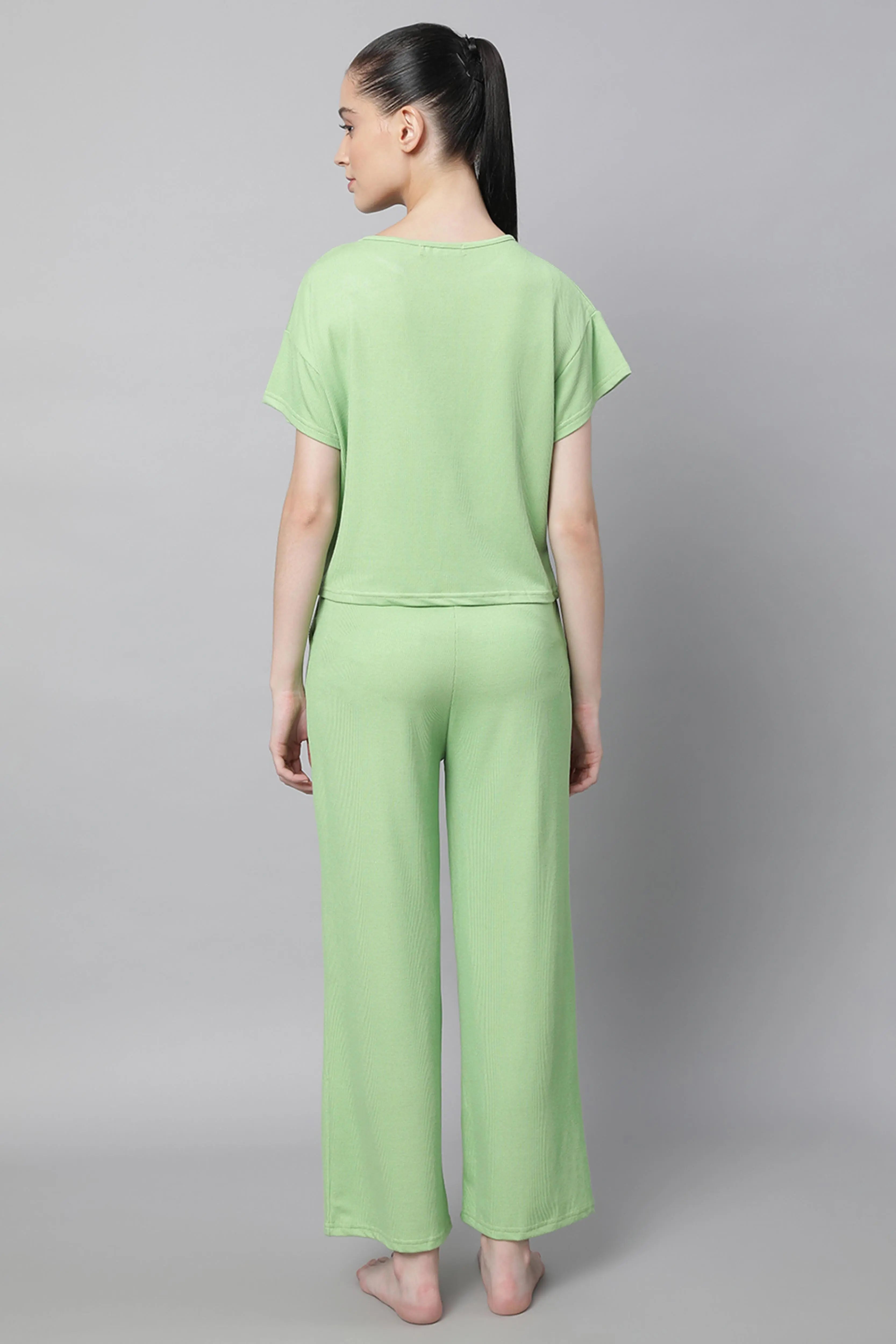 Women Green Hosiery Solid Night Suit - Global Republic