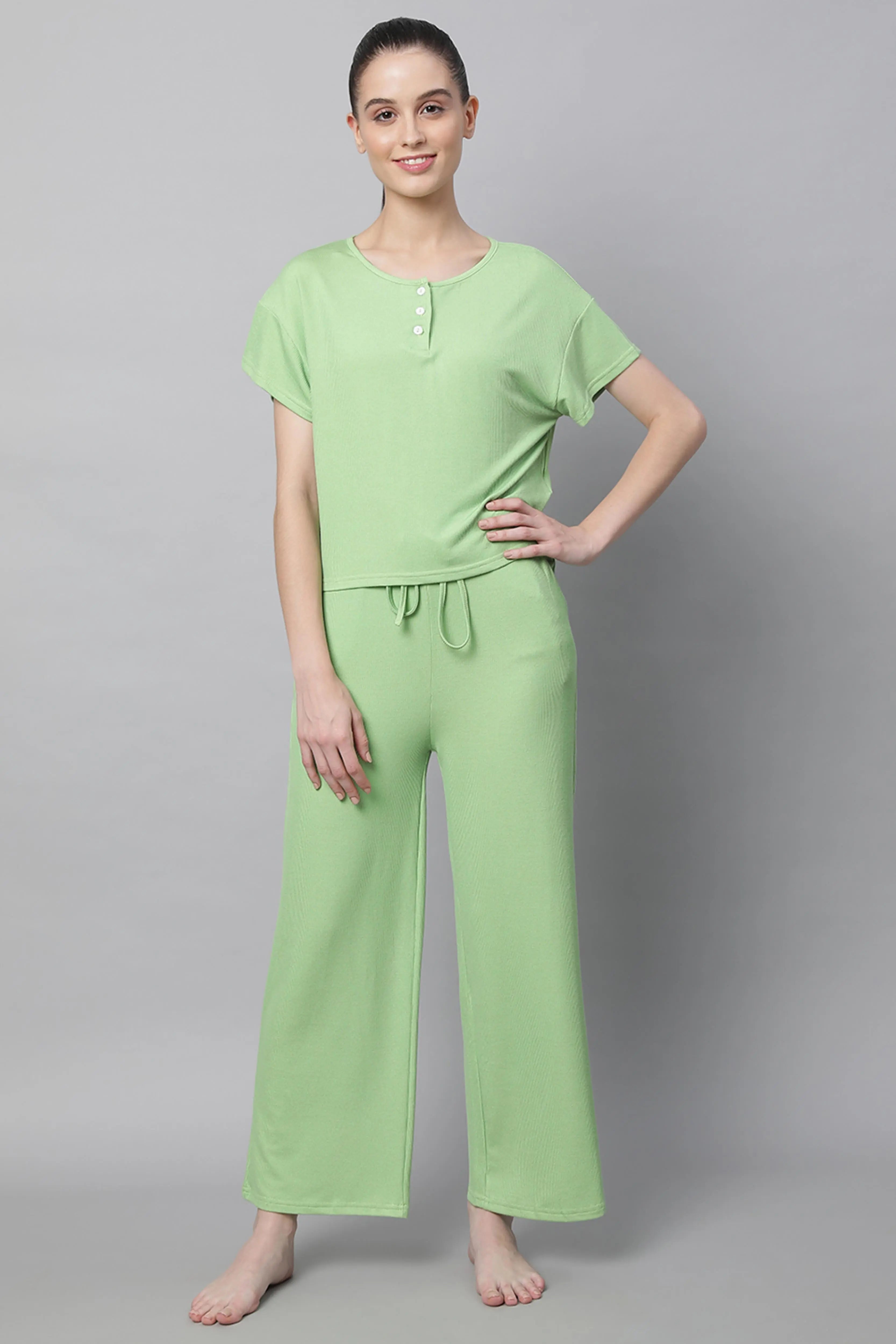 Women Green Hosiery Solid Night Suit - Global Republic