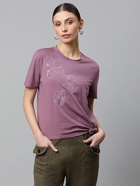 Women Regular Fit Floral Embroidery Top - Global Republic