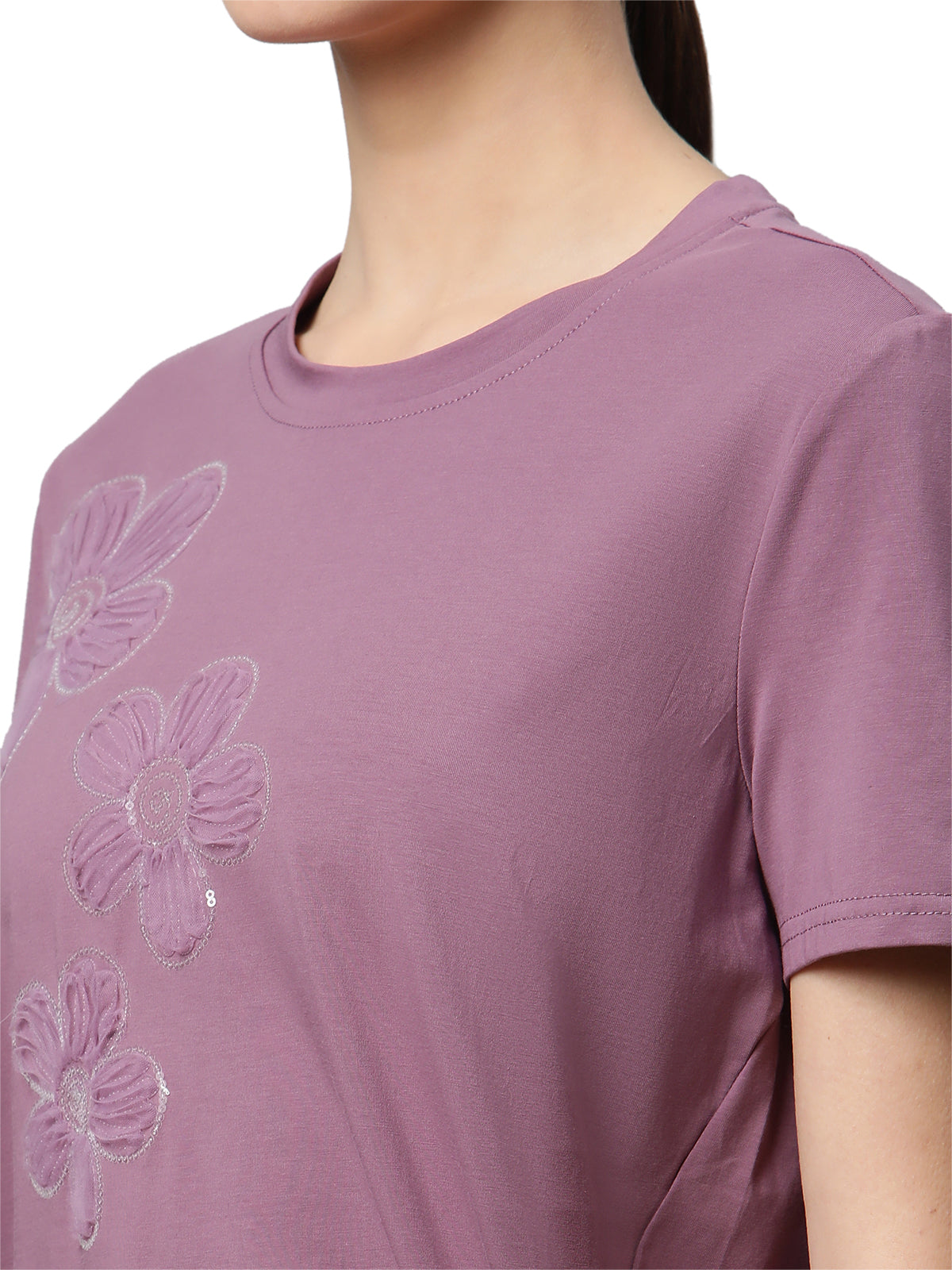 Women Regular Fit Floral Embroidery Top - Global Republic
