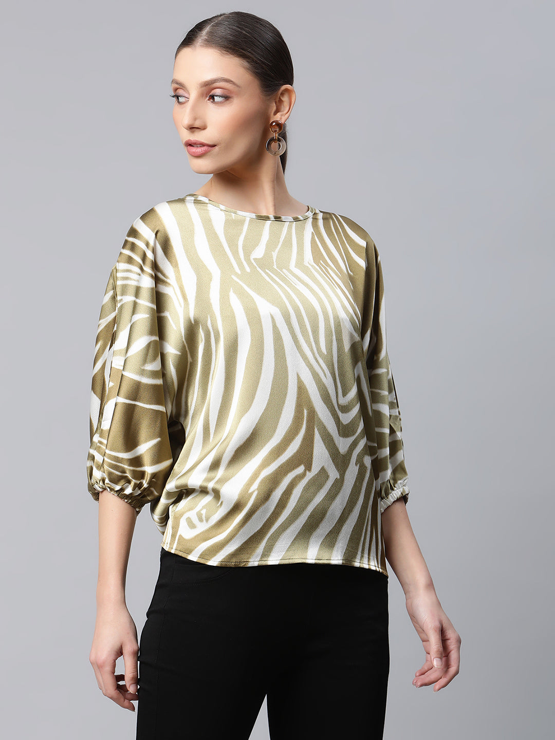 Regular Fit Floral Printed Top - Global Republic