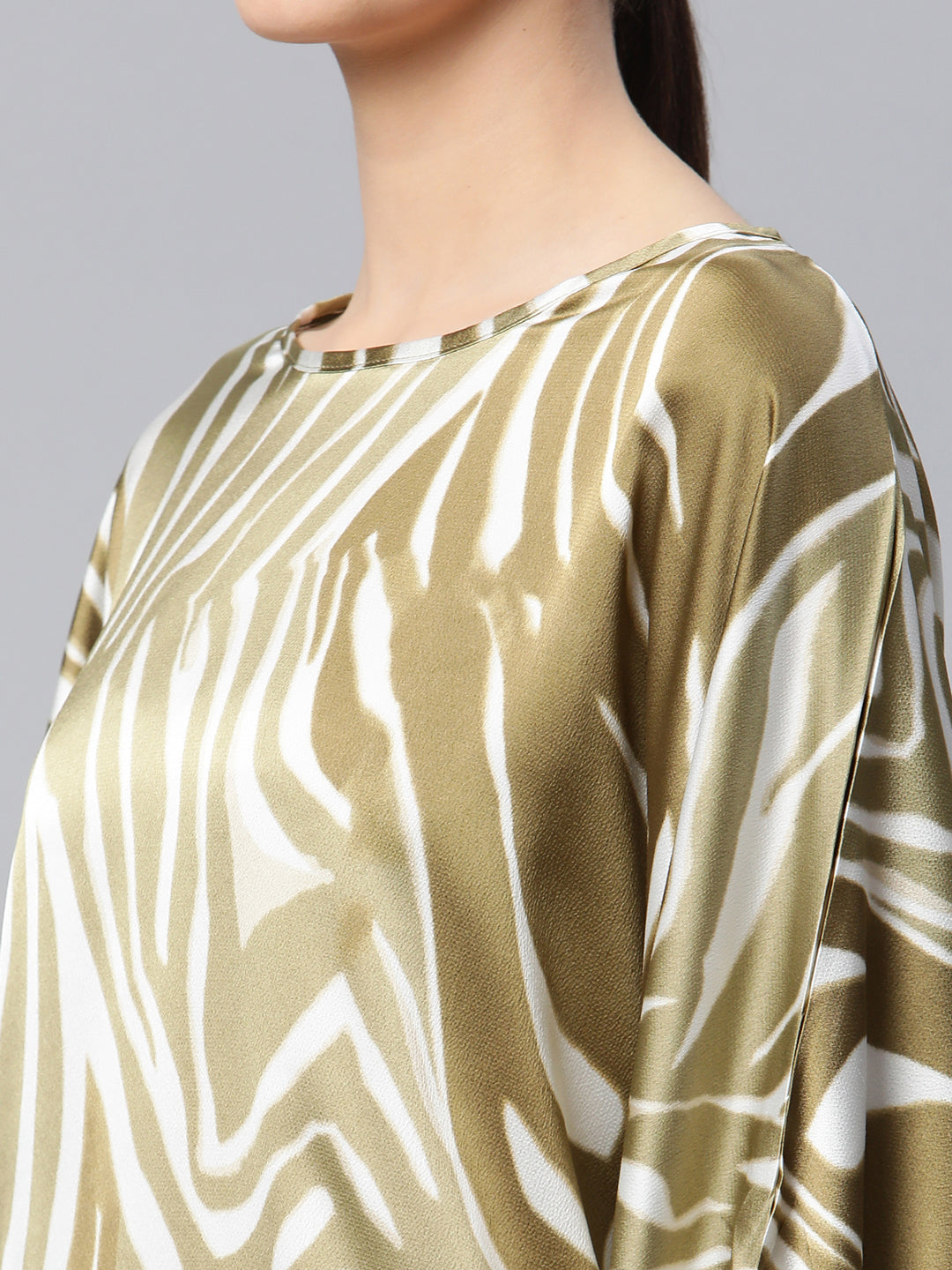 Regular Fit Floral Printed Top - Global Republic