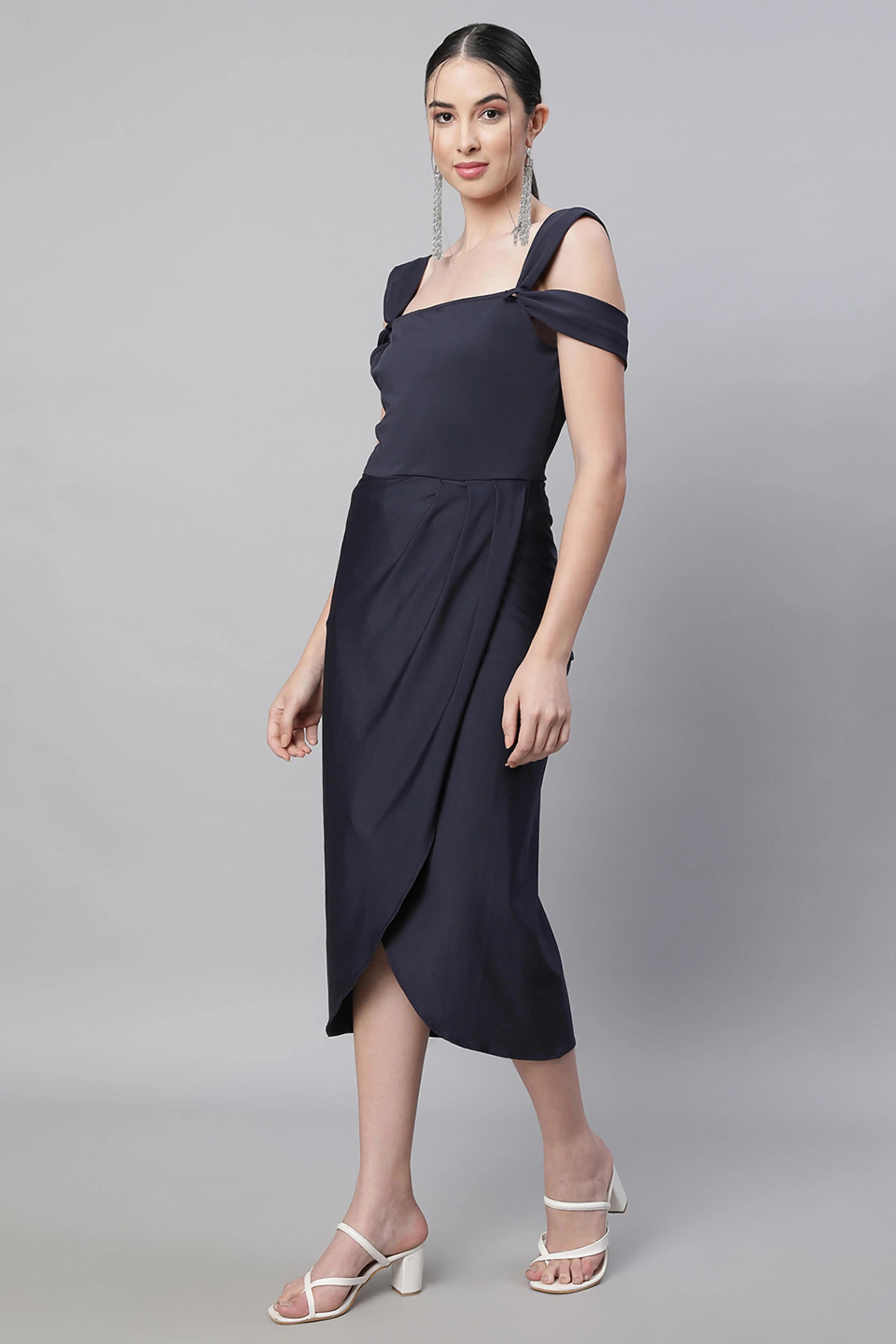 women navy blue square neck solid dress