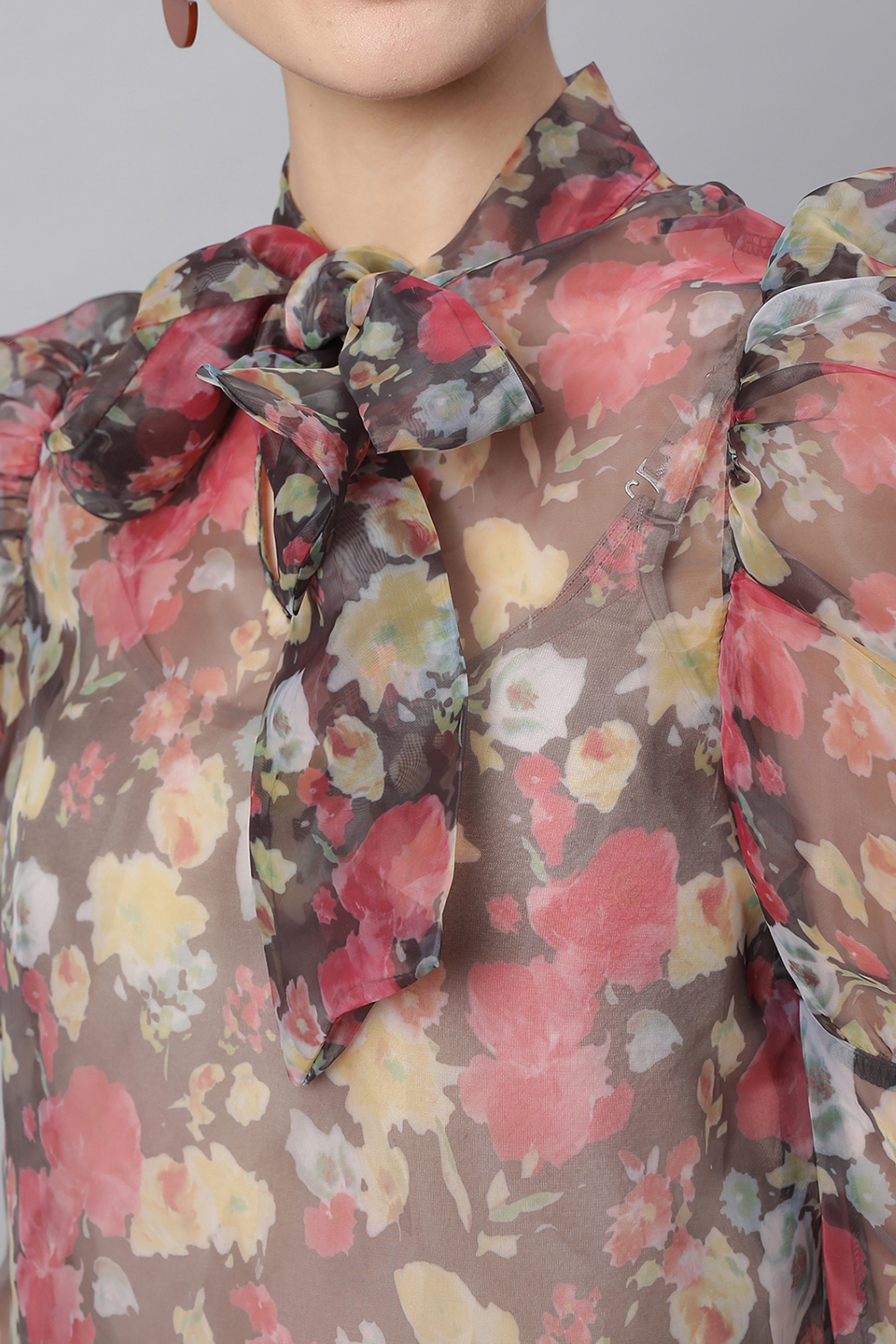 Brown Floral Puffed Sleeves Top