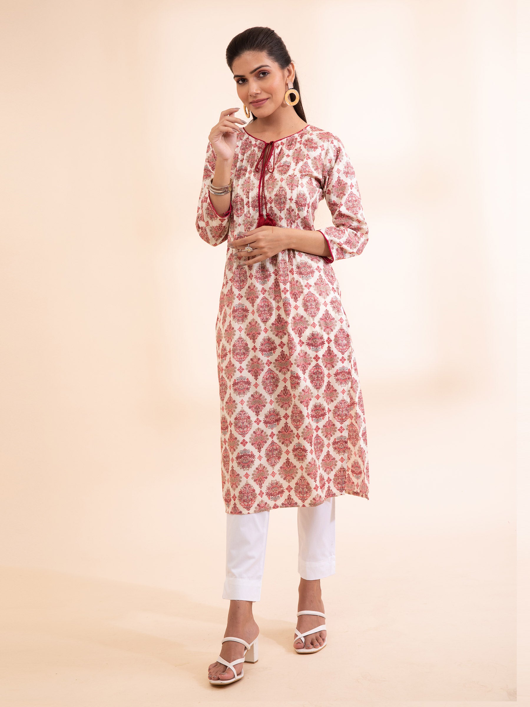 Women Cream Round Neck Printed Kurta - Global Republic