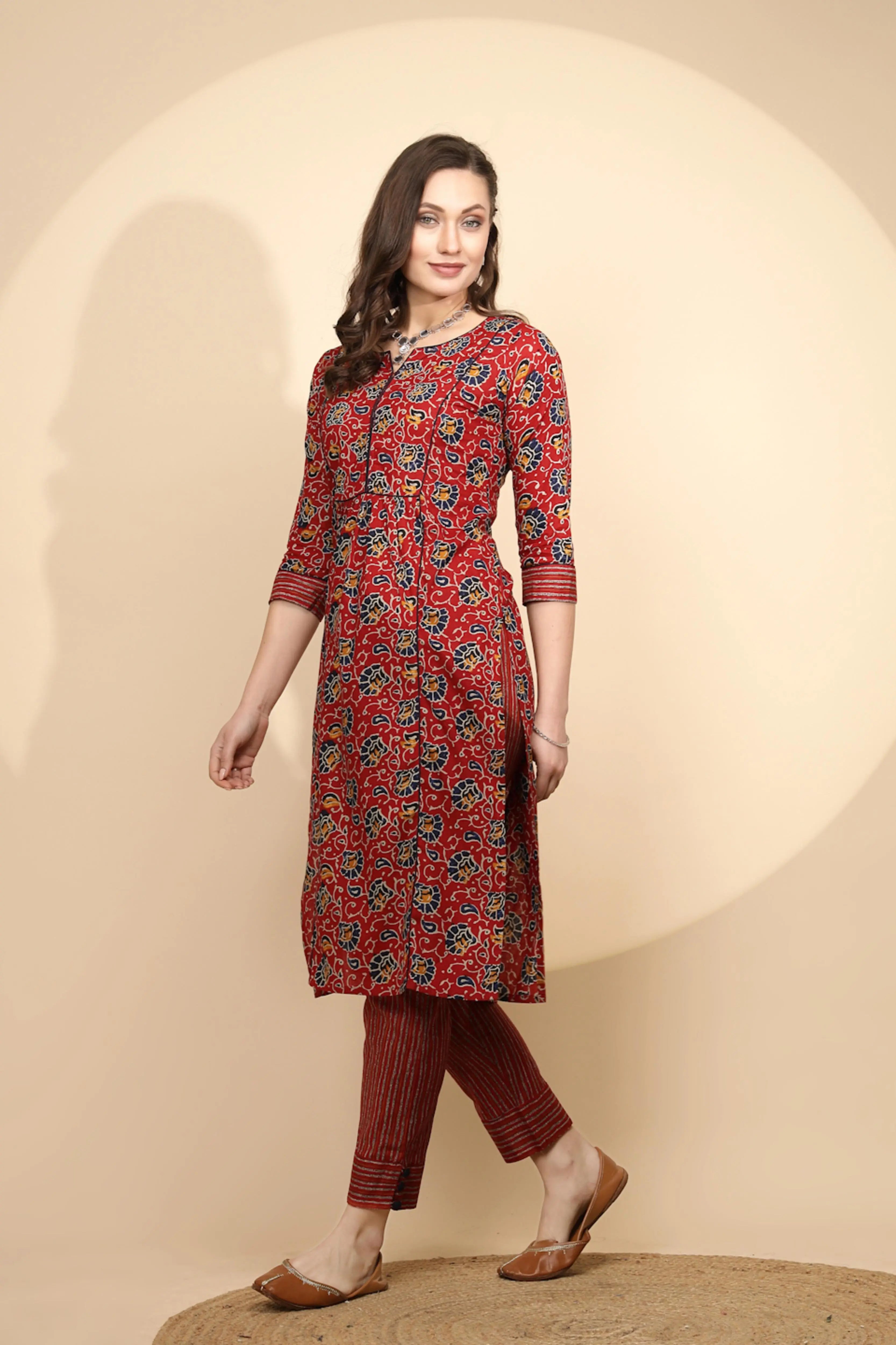 Red Cotton Regular Fit Kurta Set For Women - Global Republic