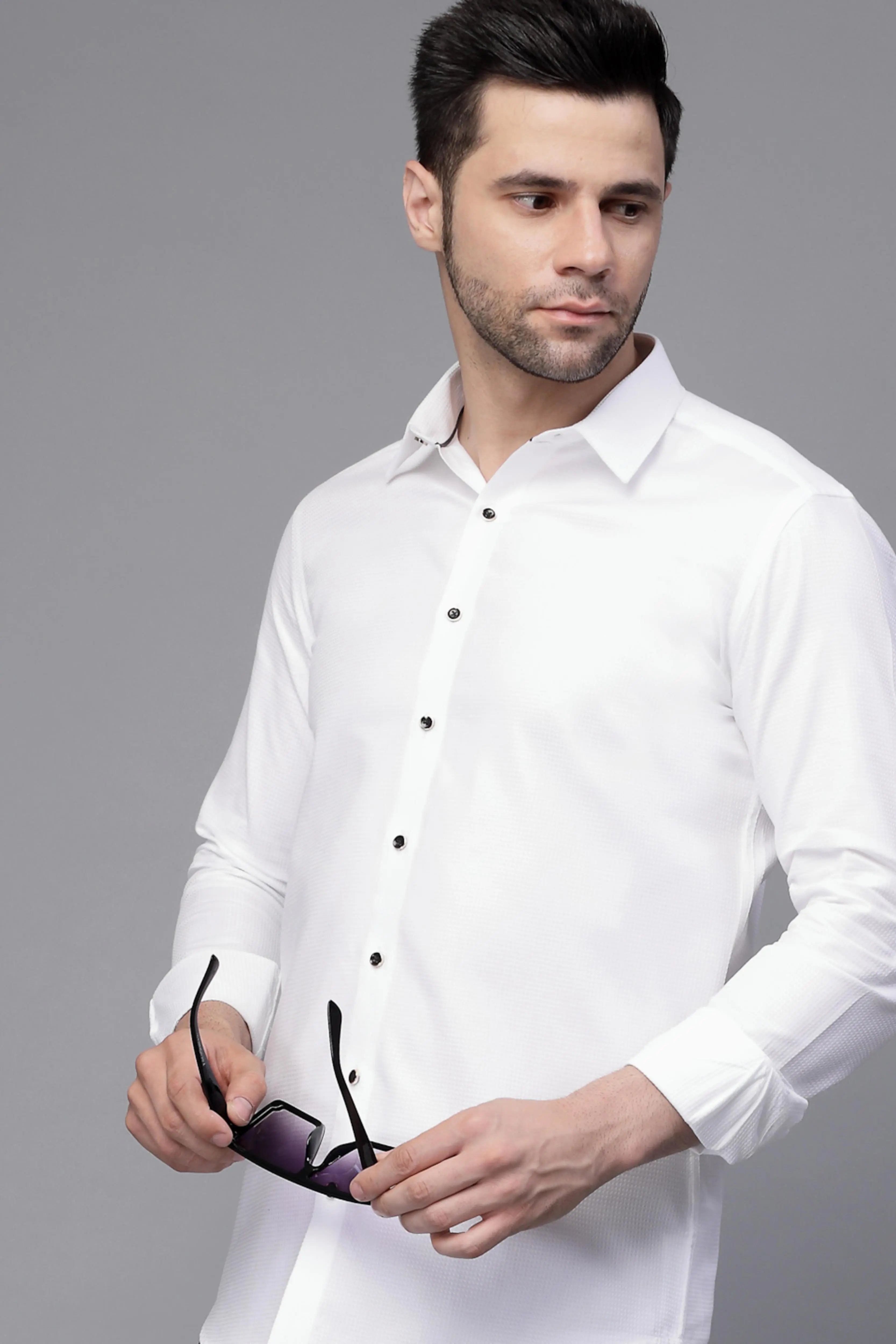 Mens White Collar Neck Solid Regular Shirt - Global Republic