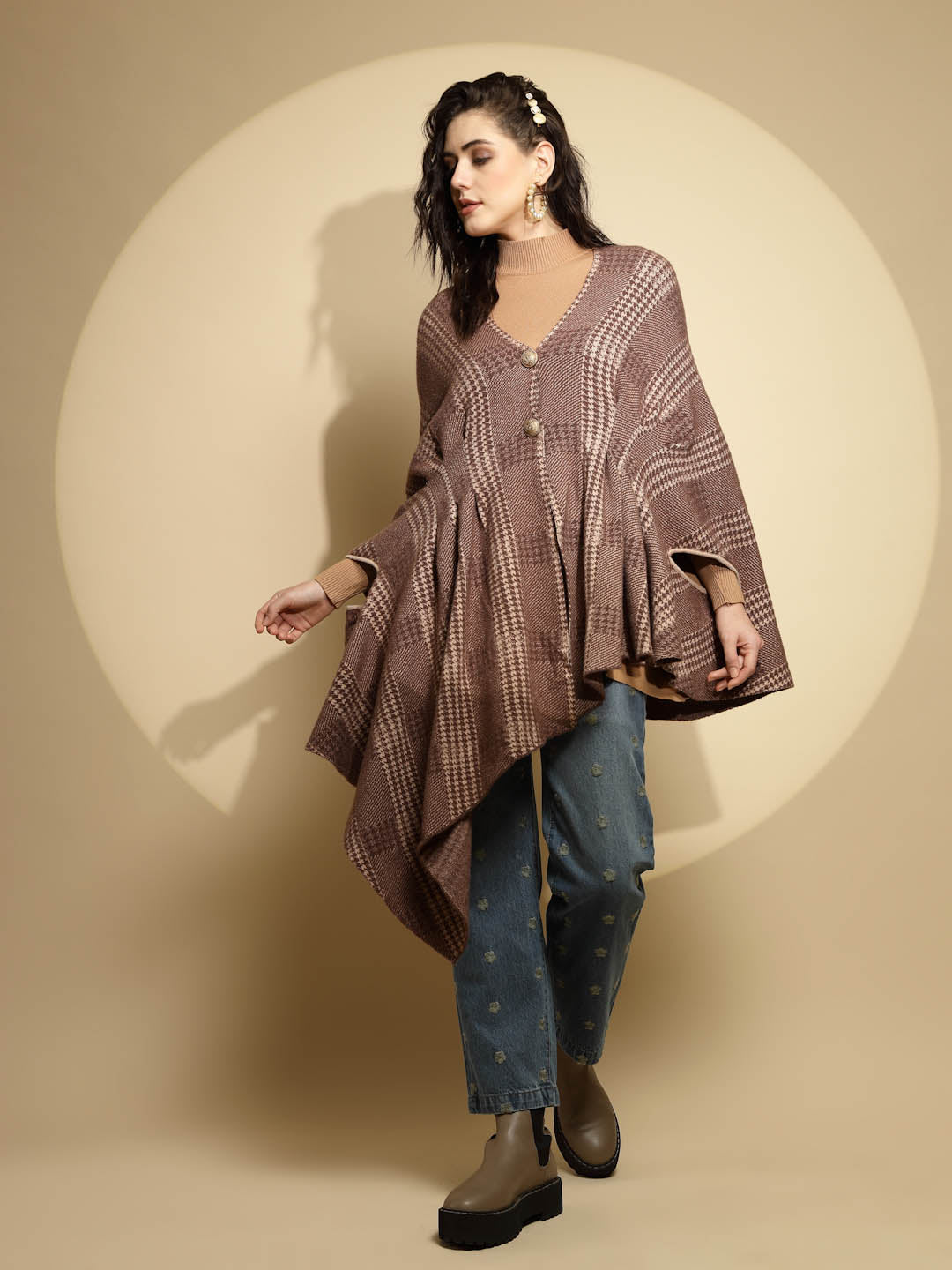 Brown Abstract Knitted Winter Shrug - Global Republic
