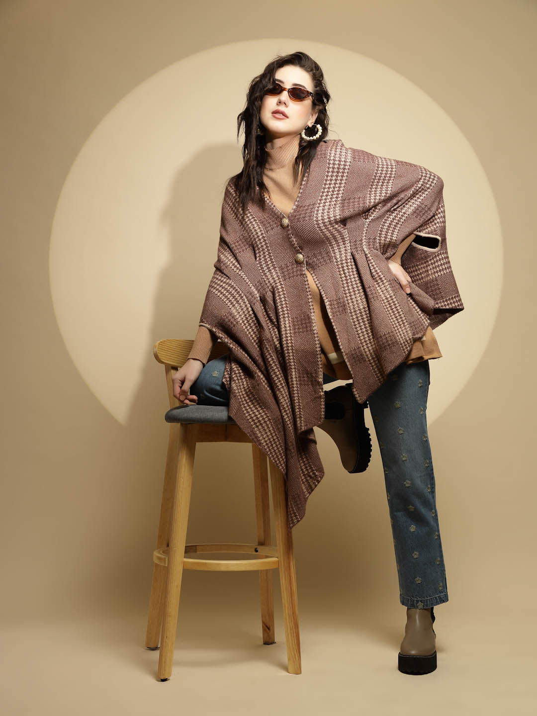 Brown Abstract Knitted Winter Shrug - Global Republic