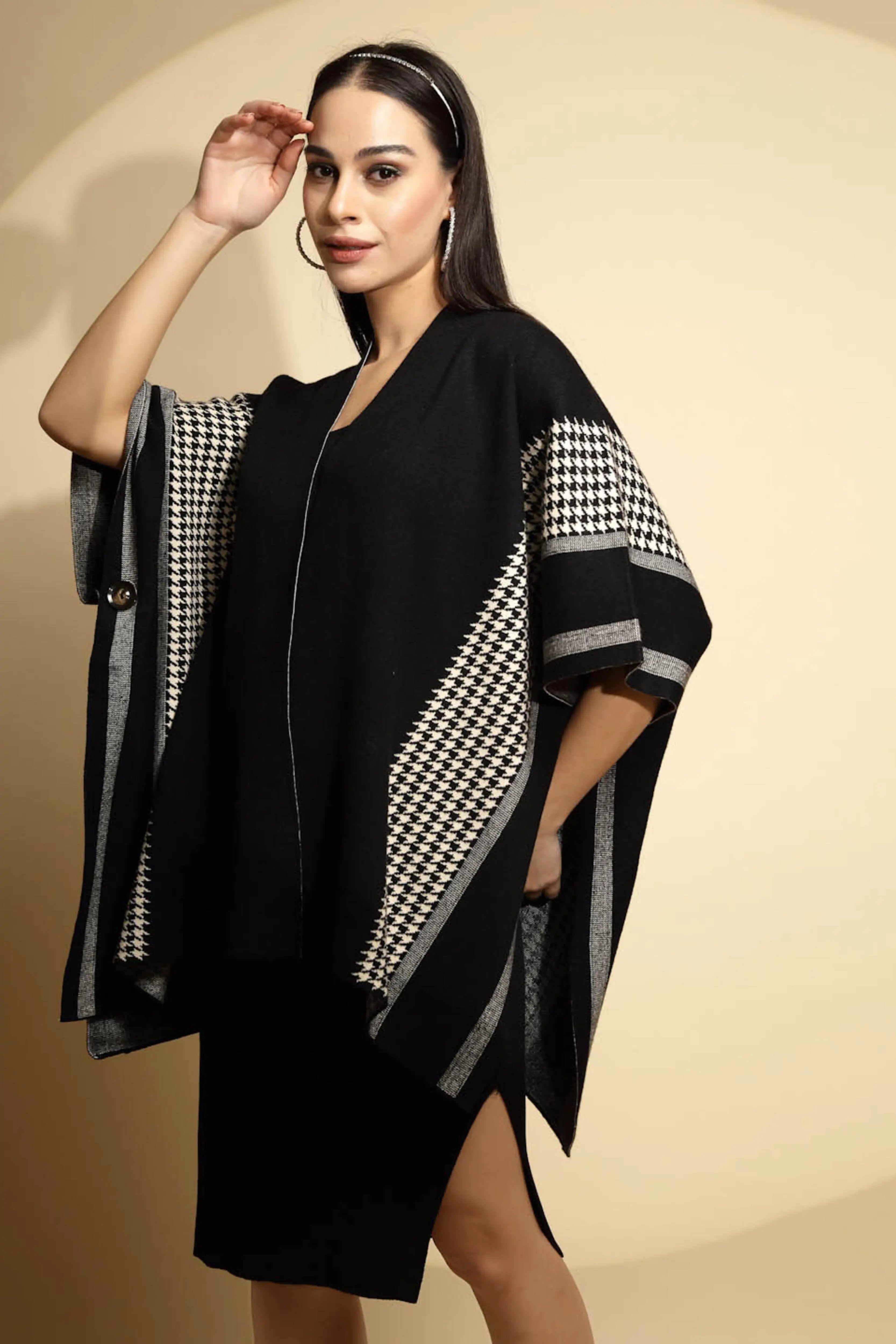 Black Abstract Print Half Sleeve Open Neck Knitted Winter Shrug - Global Republic